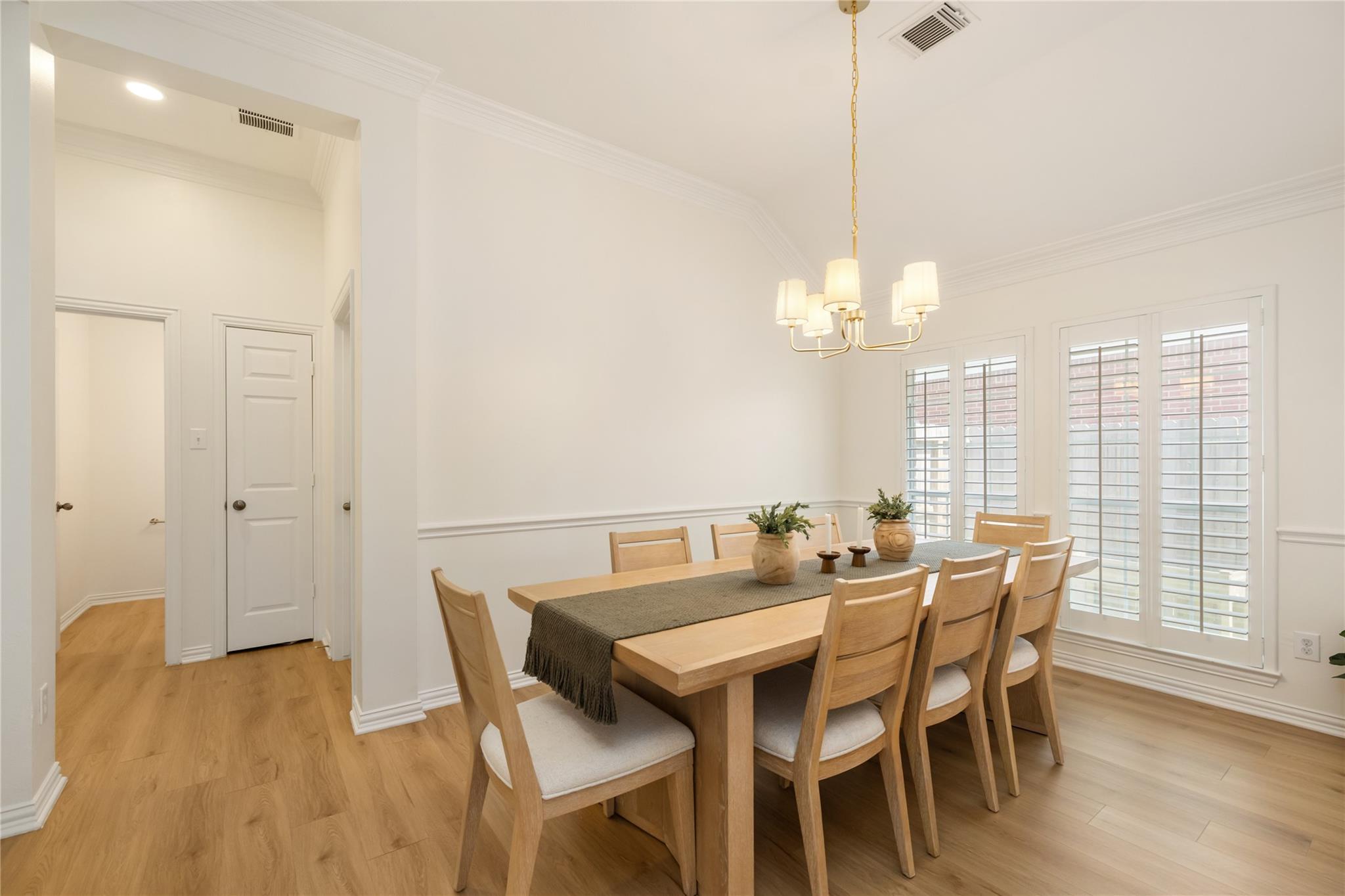 12922 Coopers Hawk Drive Property Photo 6