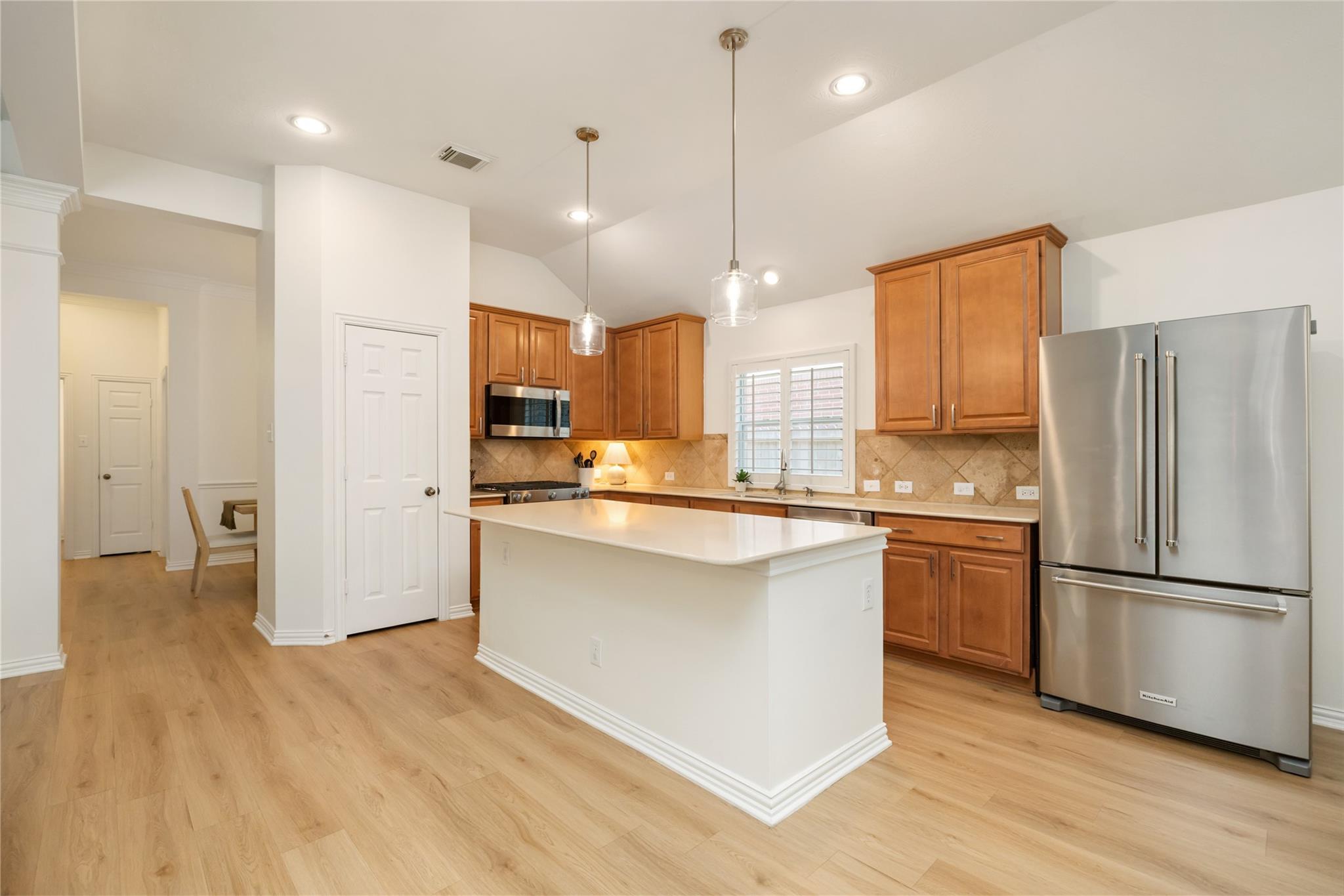 12922 Coopers Hawk Drive Property Photo 12