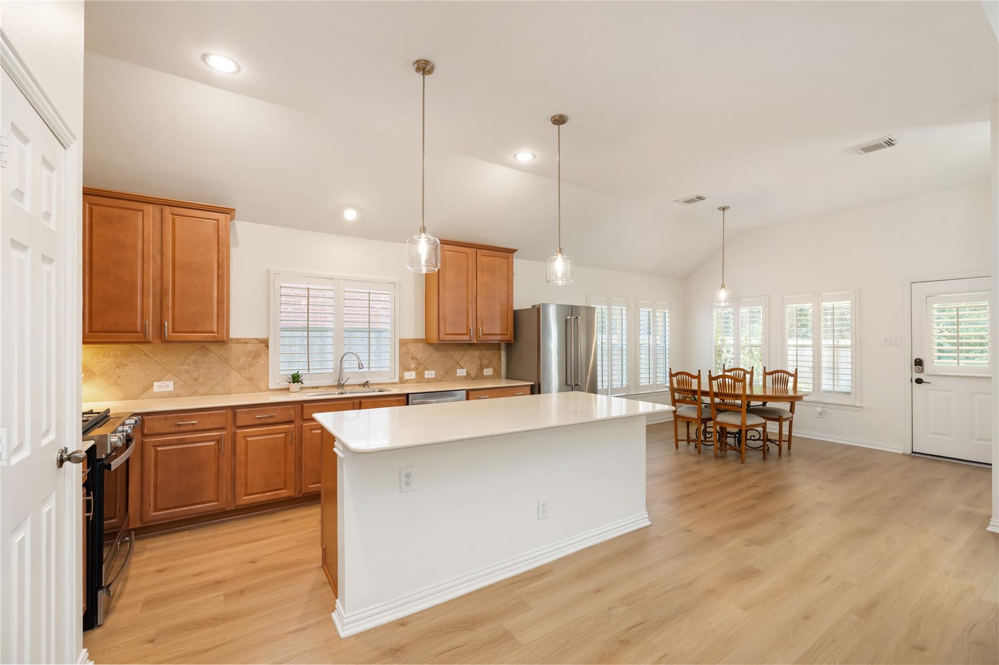 12922 Coopers Hawk Drive Property Photo 13