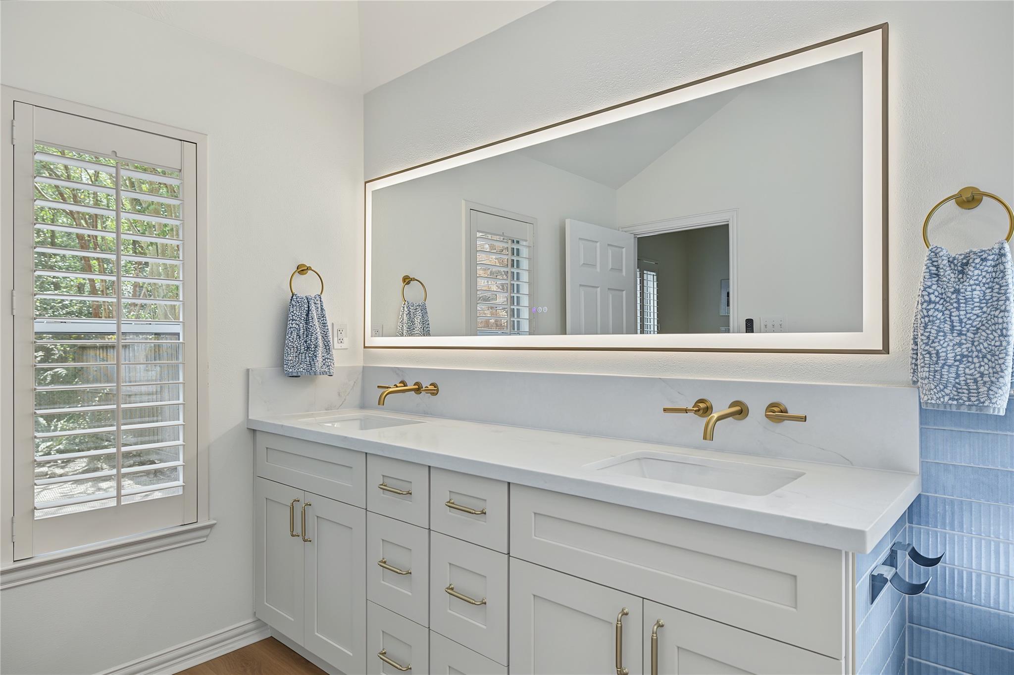 12922 Coopers Hawk Drive Property Photo 24