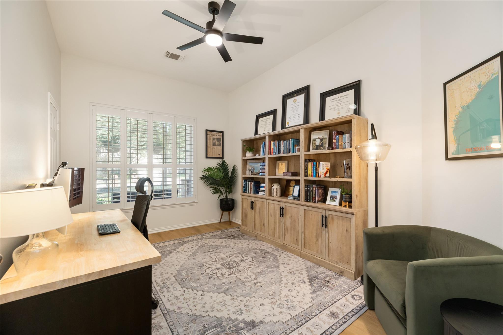 12922 Coopers Hawk Drive Property Photo 27