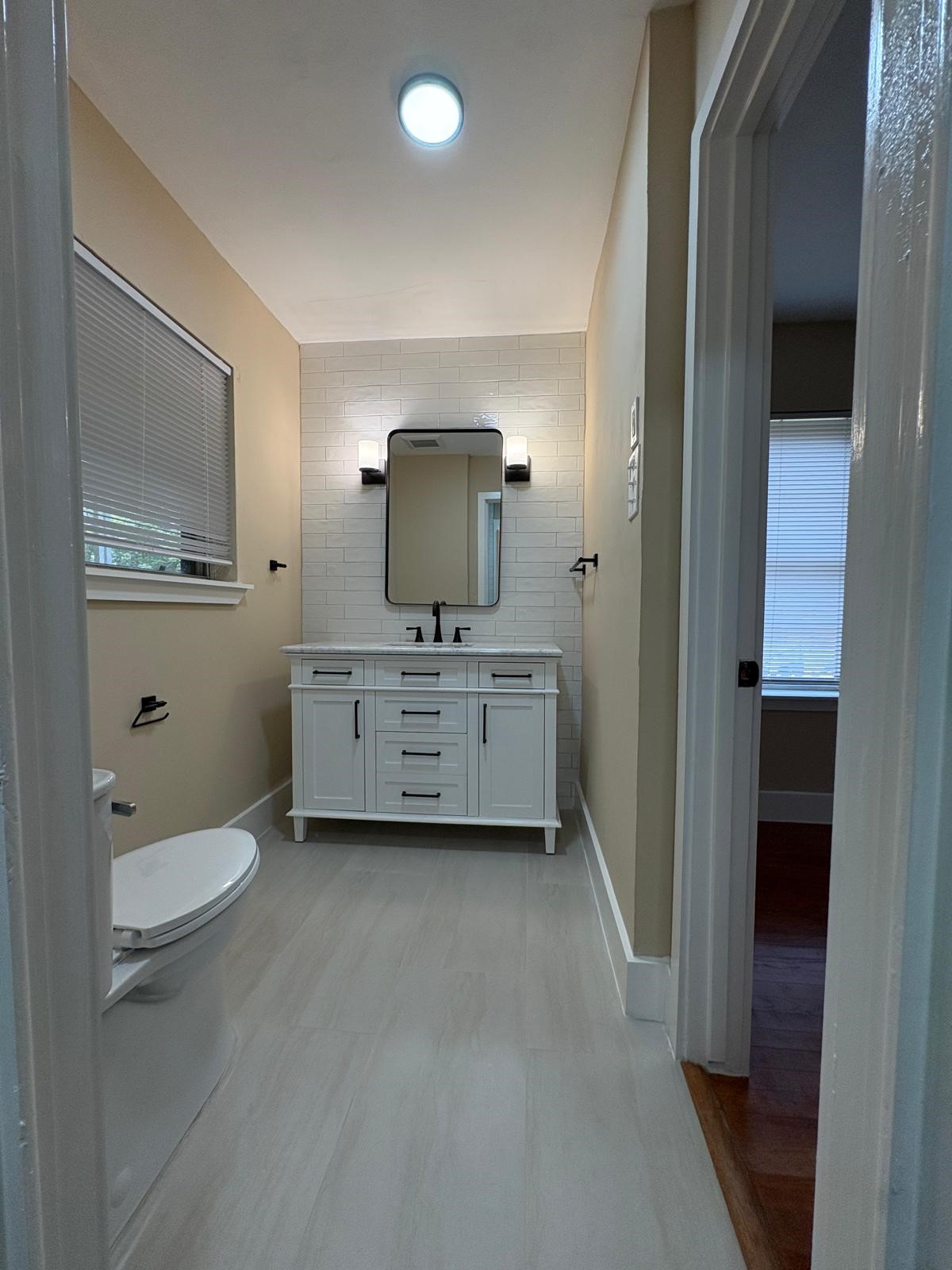 1411 Ansbury Drive Property Photo 11