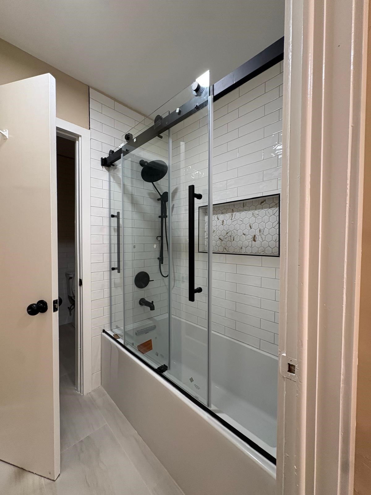 1411 Ansbury Drive Property Photo 16