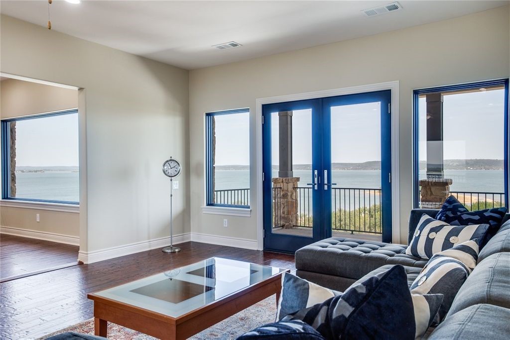 214 Peninsula Drive Property Photo 17