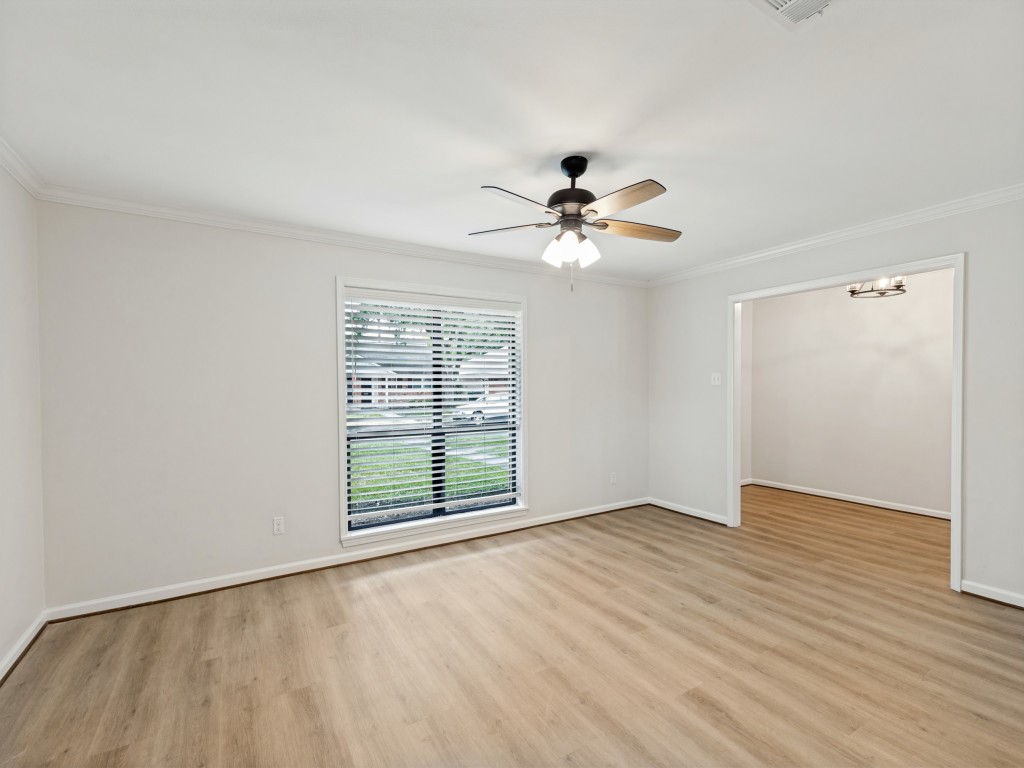 5933 Birdwood Road Property Photo 14