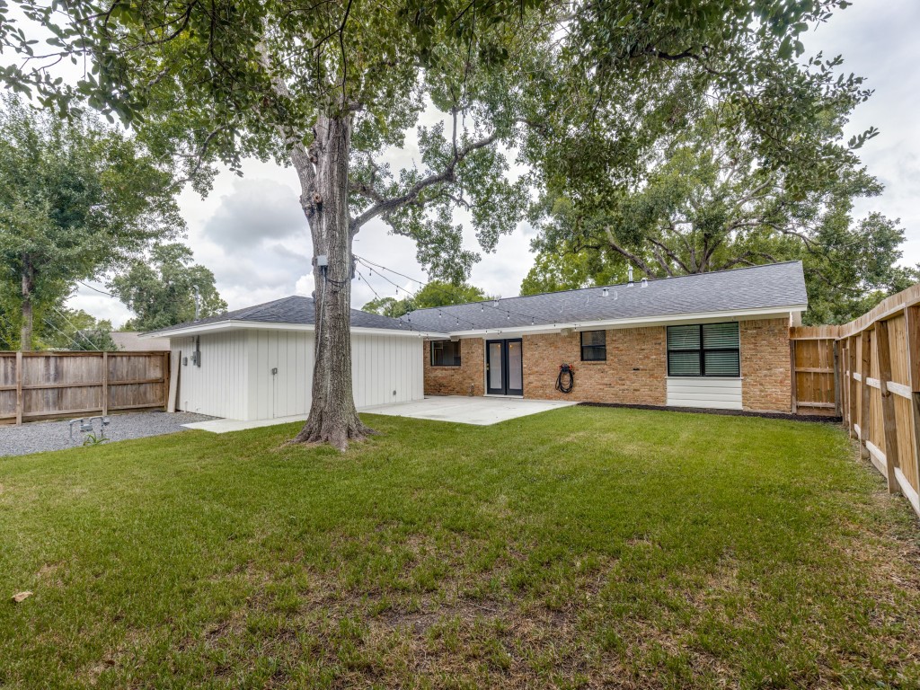 5933 Birdwood Road Property Photo 23