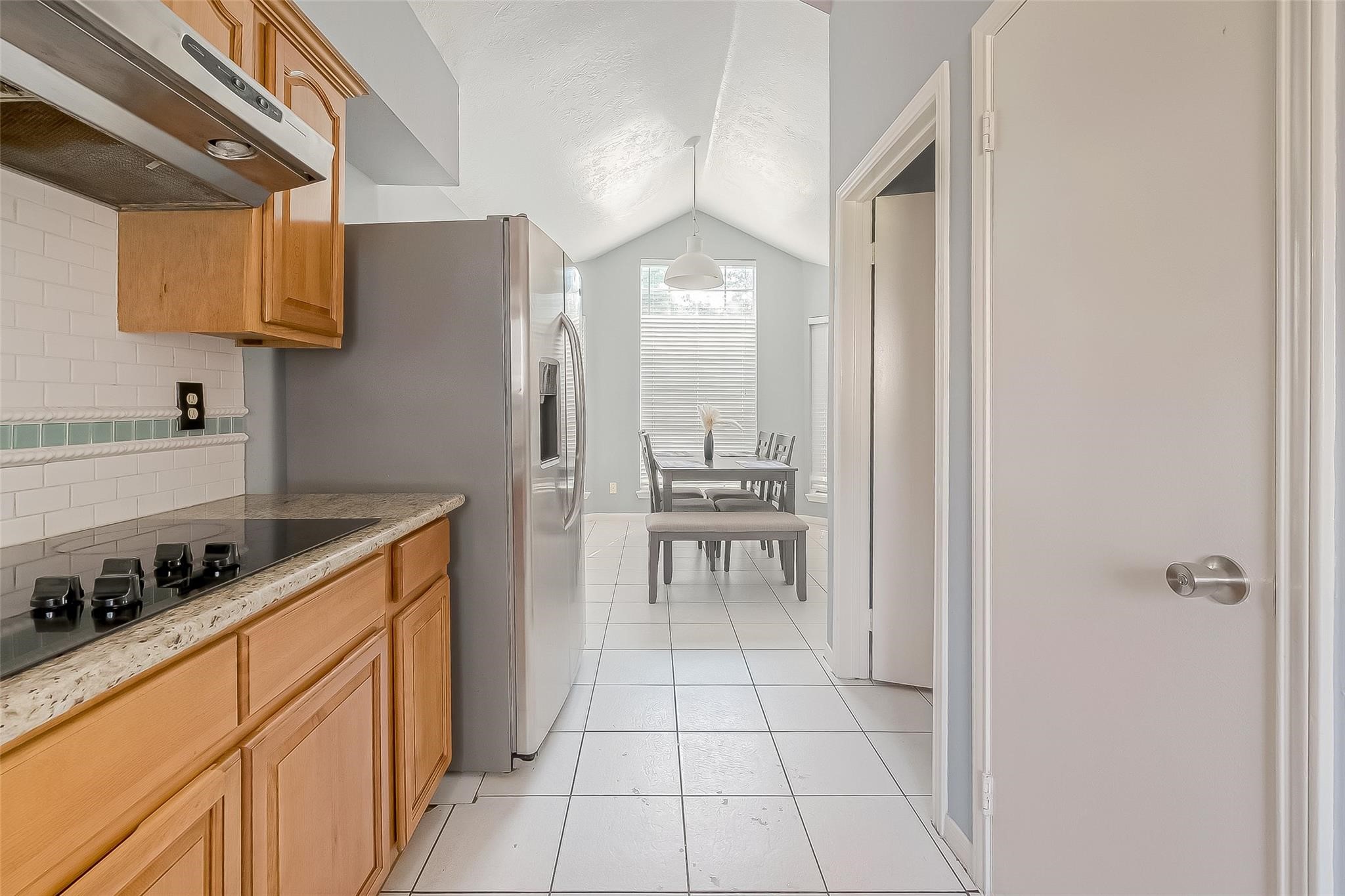 9310 Corner Oaks Ln Property Photo 18
