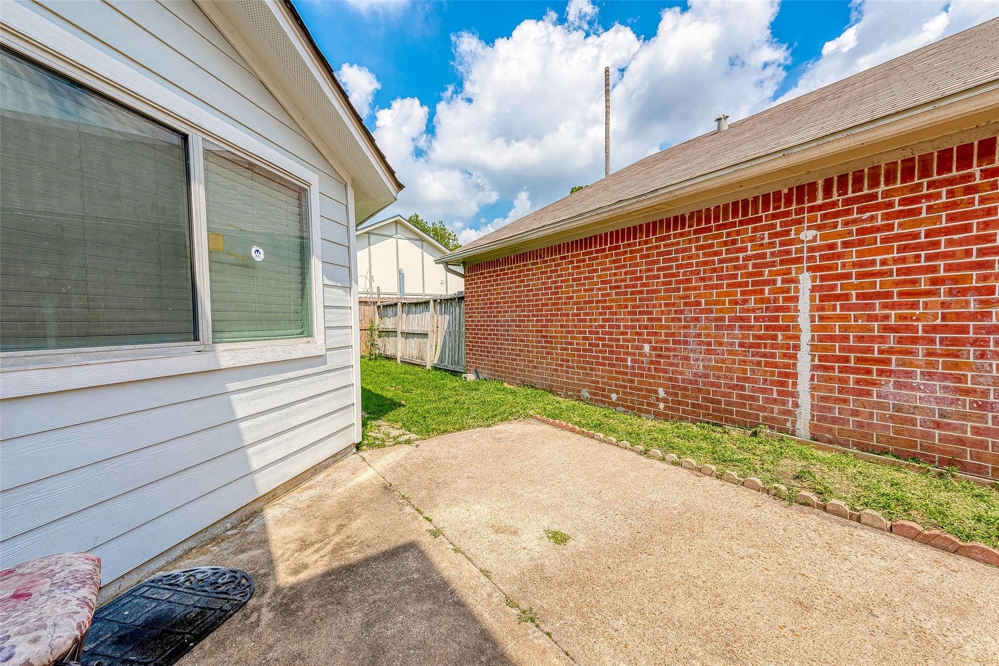 9310 Corner Oaks Ln Property Photo 35