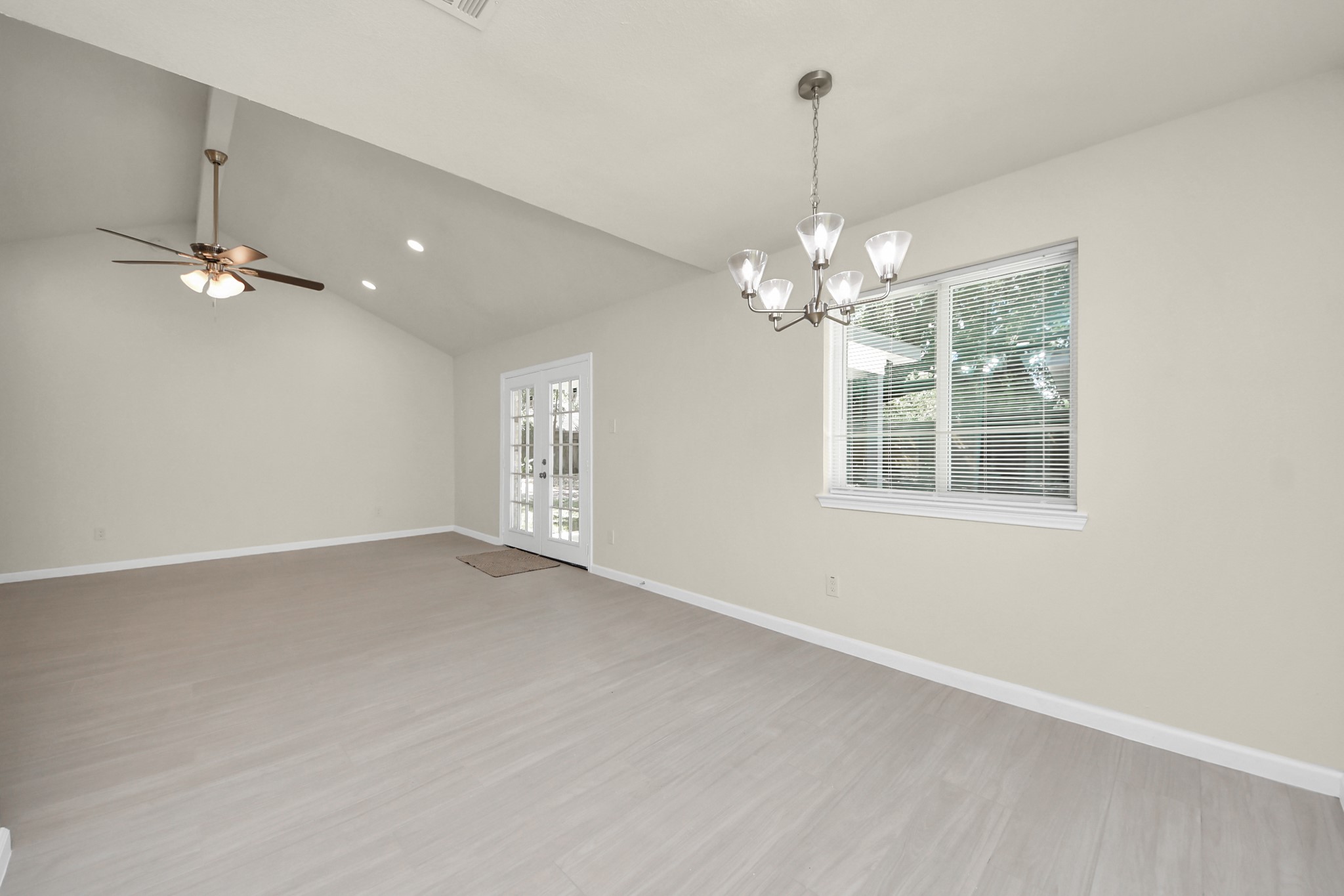 15814 Ridgerock Road Property Photo 37