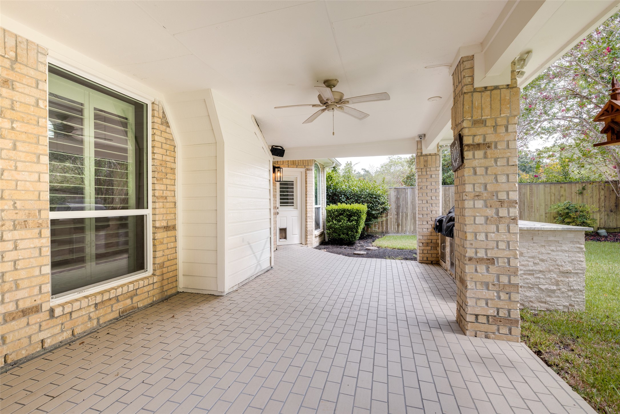 18507 Berry Leaf Court Property Photo 32