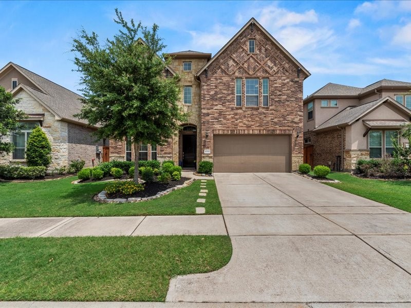 17703 Olde Oaks Estate Court Property Photo 1
