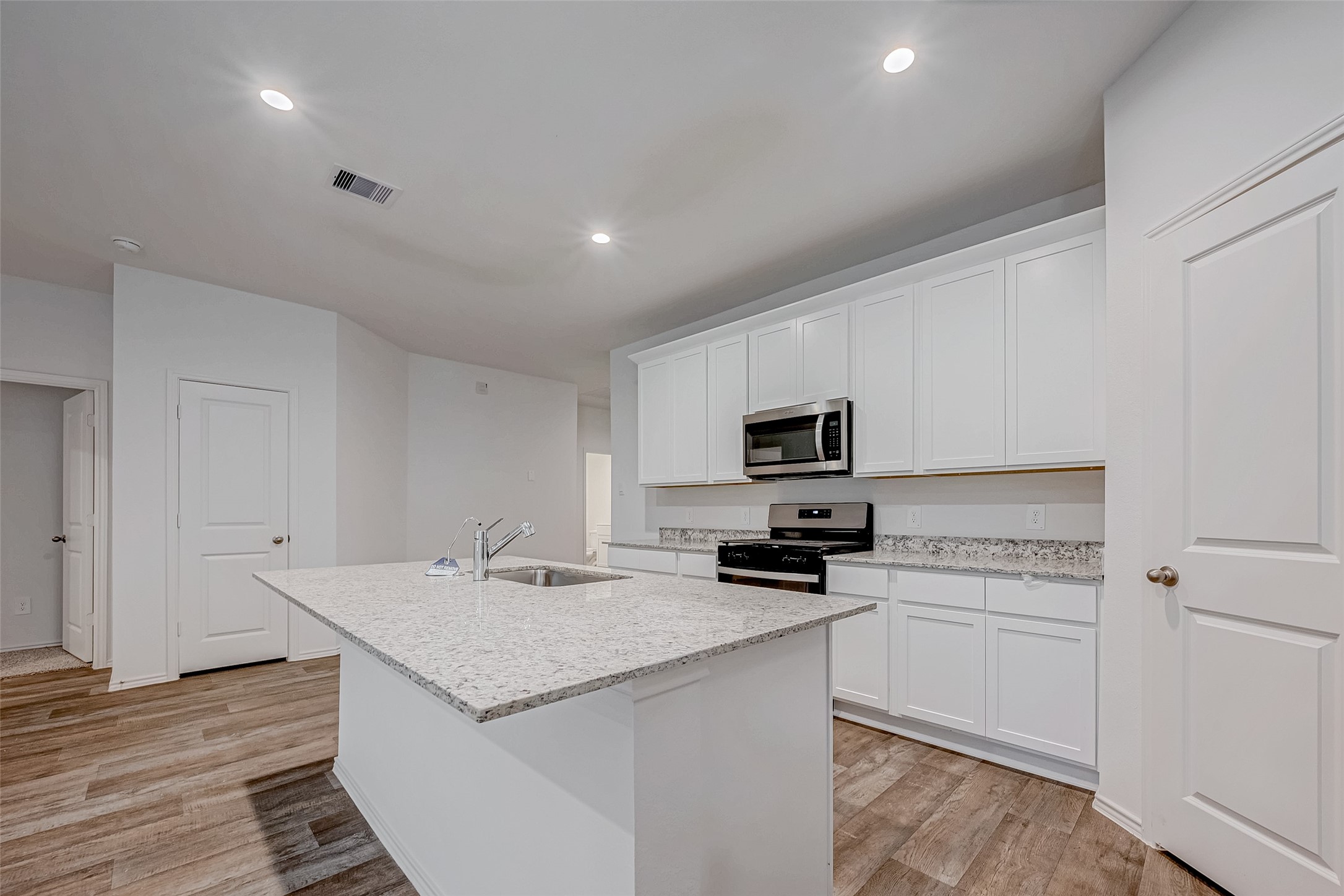 4222 Freya Pointe Drive Property Photo 4