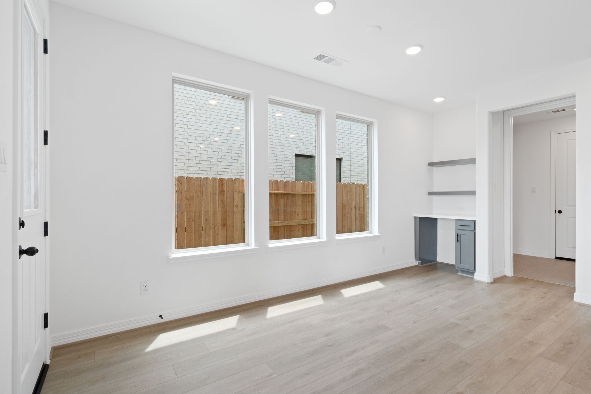 16003 Switchgrass Court Property Photo 9
