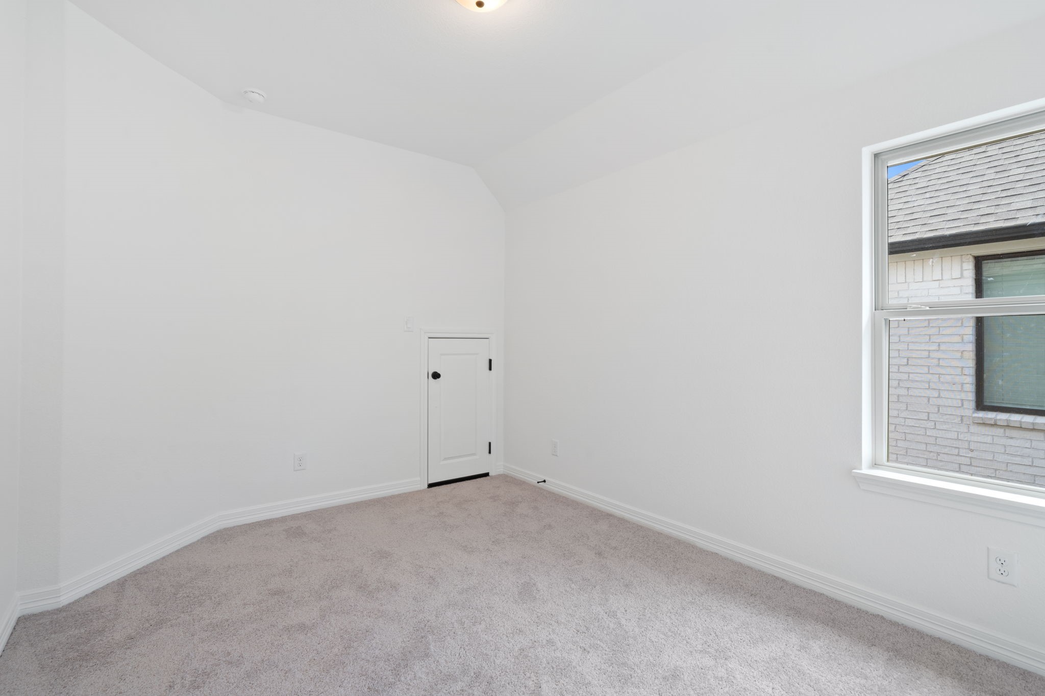 16003 Switchgrass Court Property Photo 14