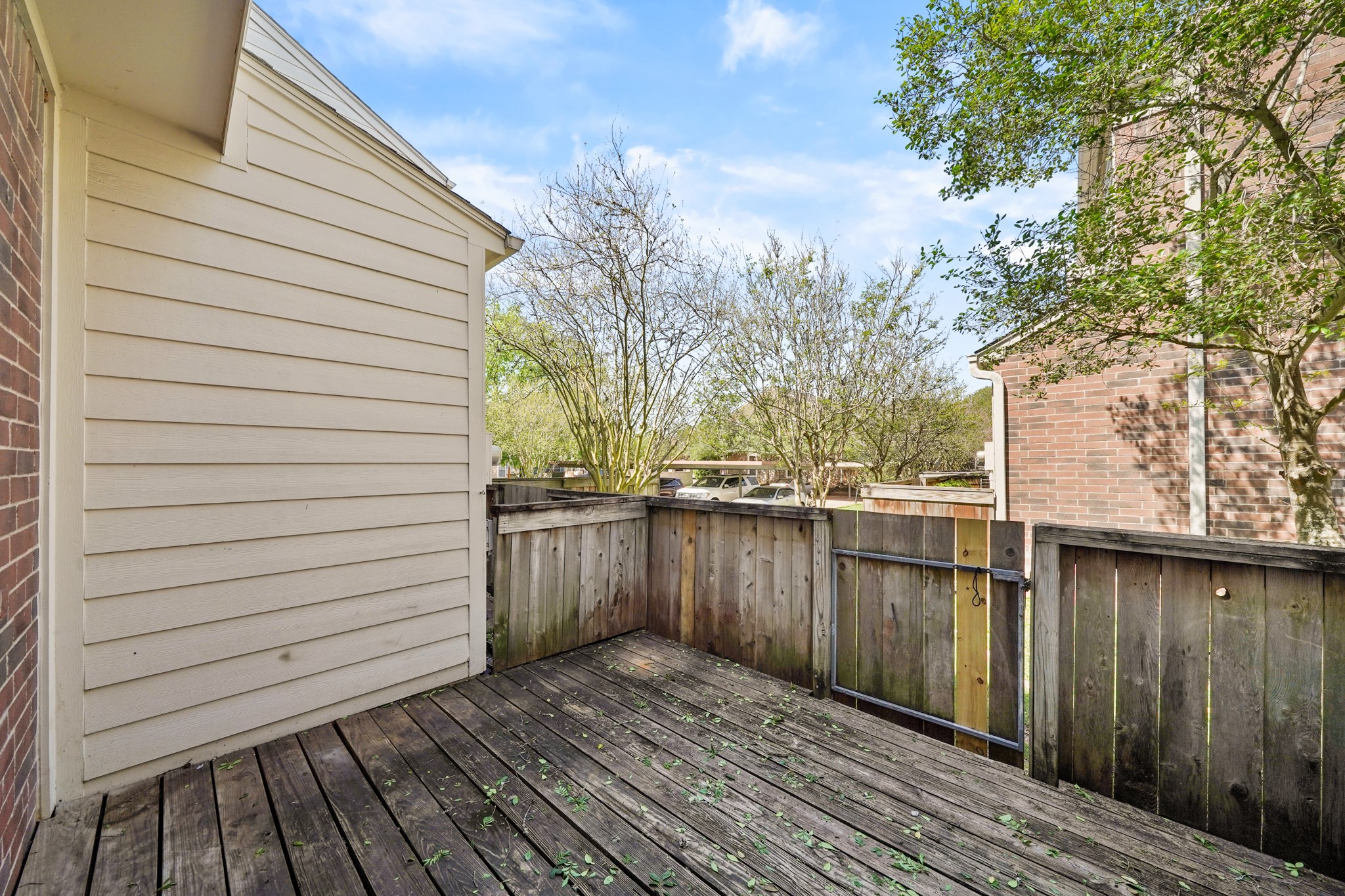 2930 Grants Lake Boulevard 2203 Property Photo 9