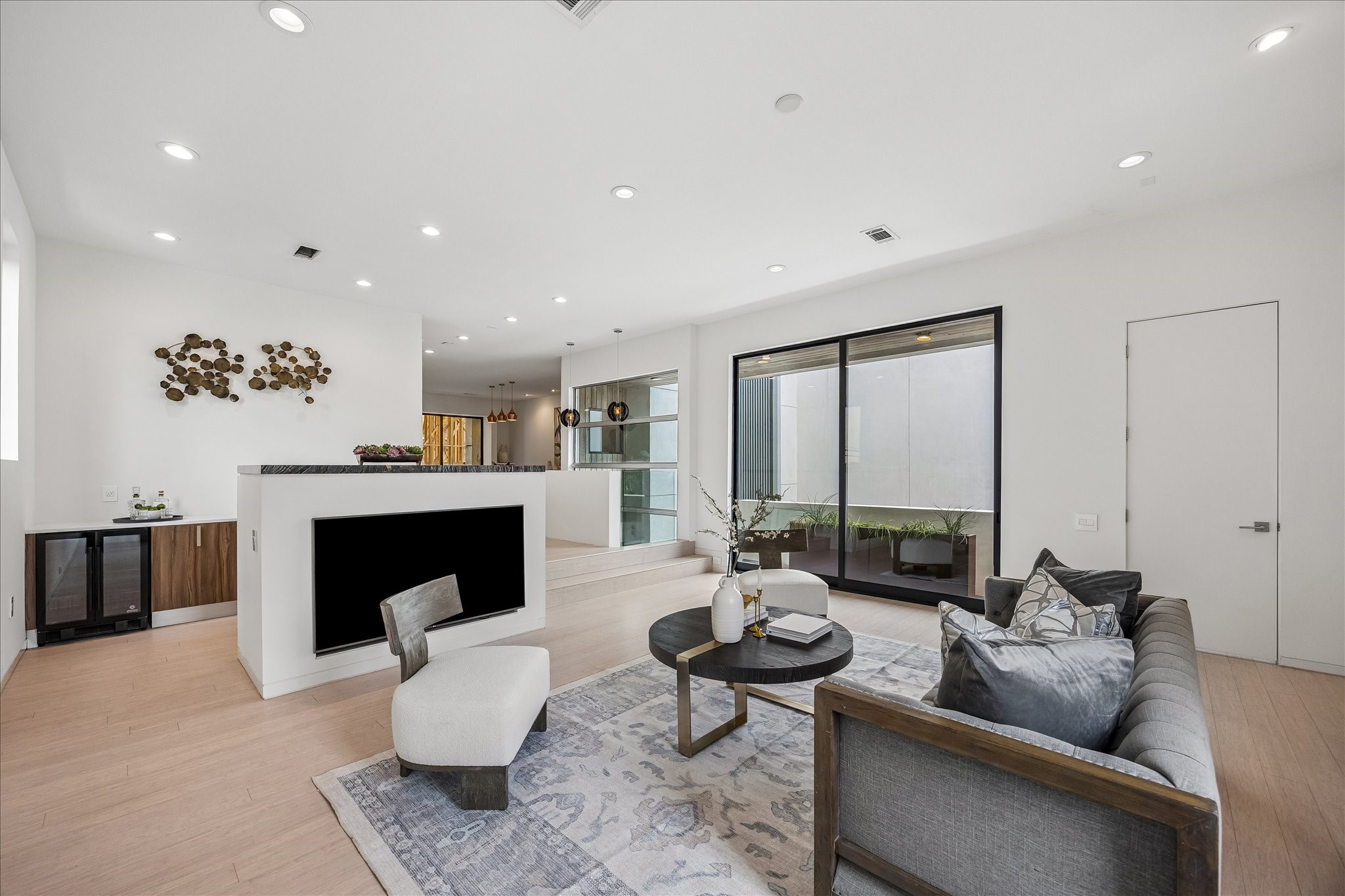 4411 Woodhead Property Photo 8