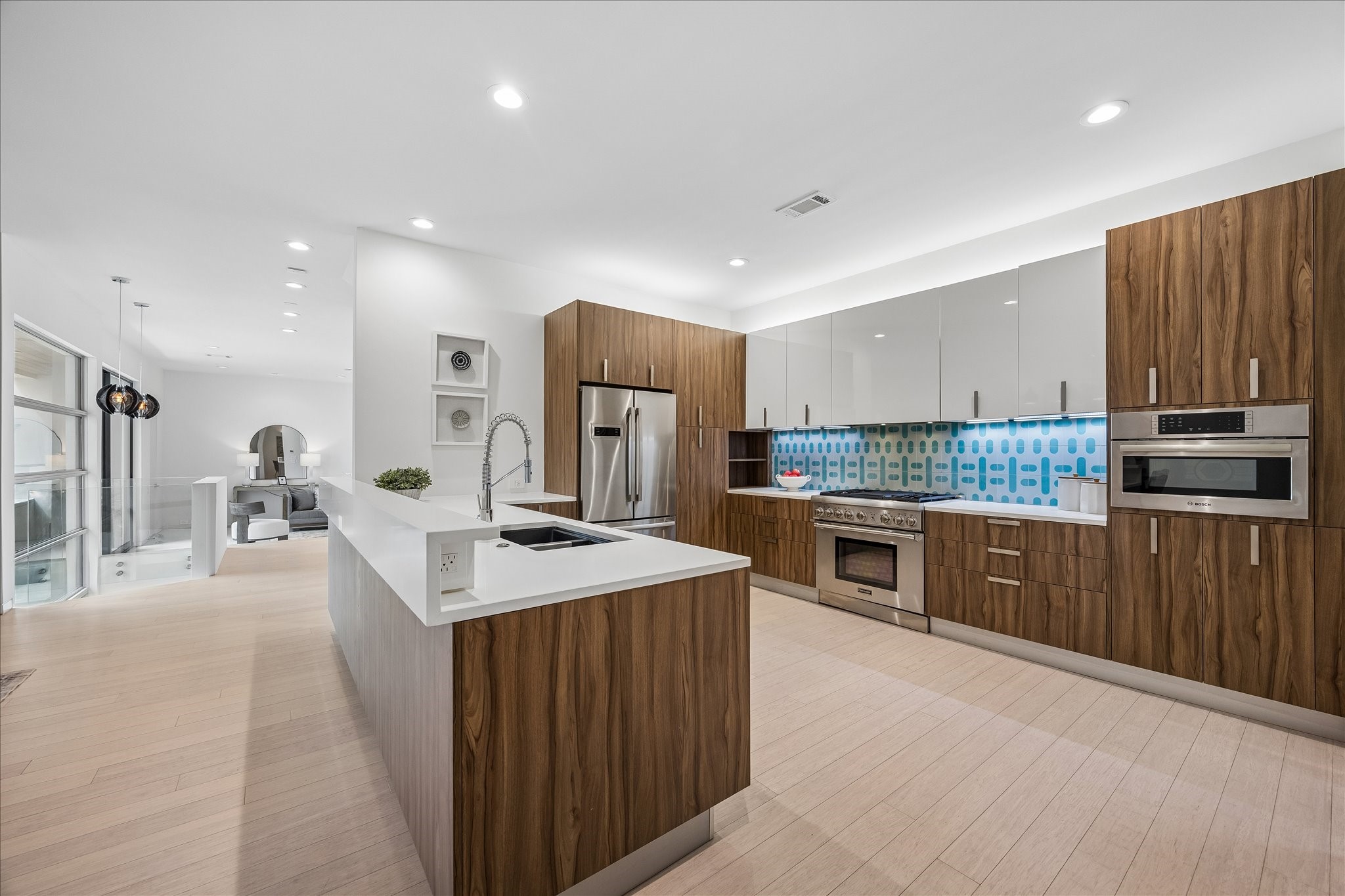 4411 Woodhead Property Photo 13
