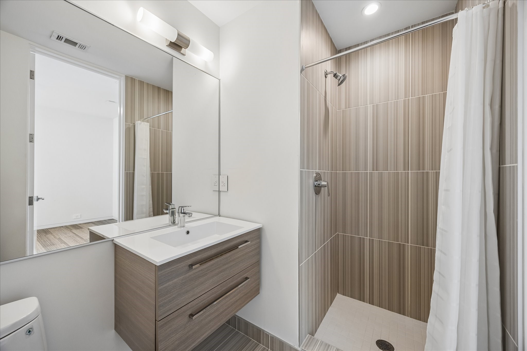 4411 Woodhead Property Photo 27