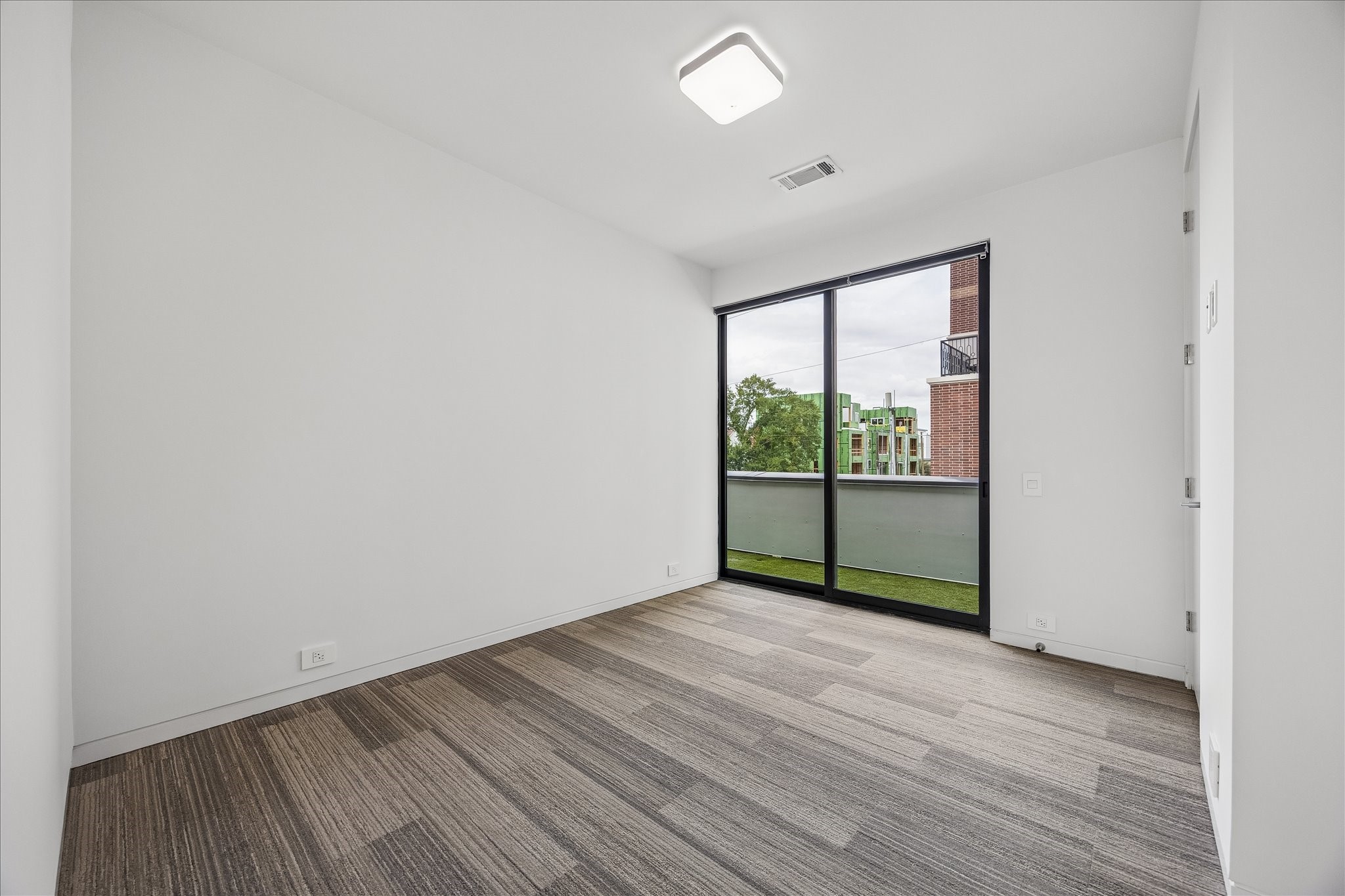 4411 Woodhead Property Photo 28