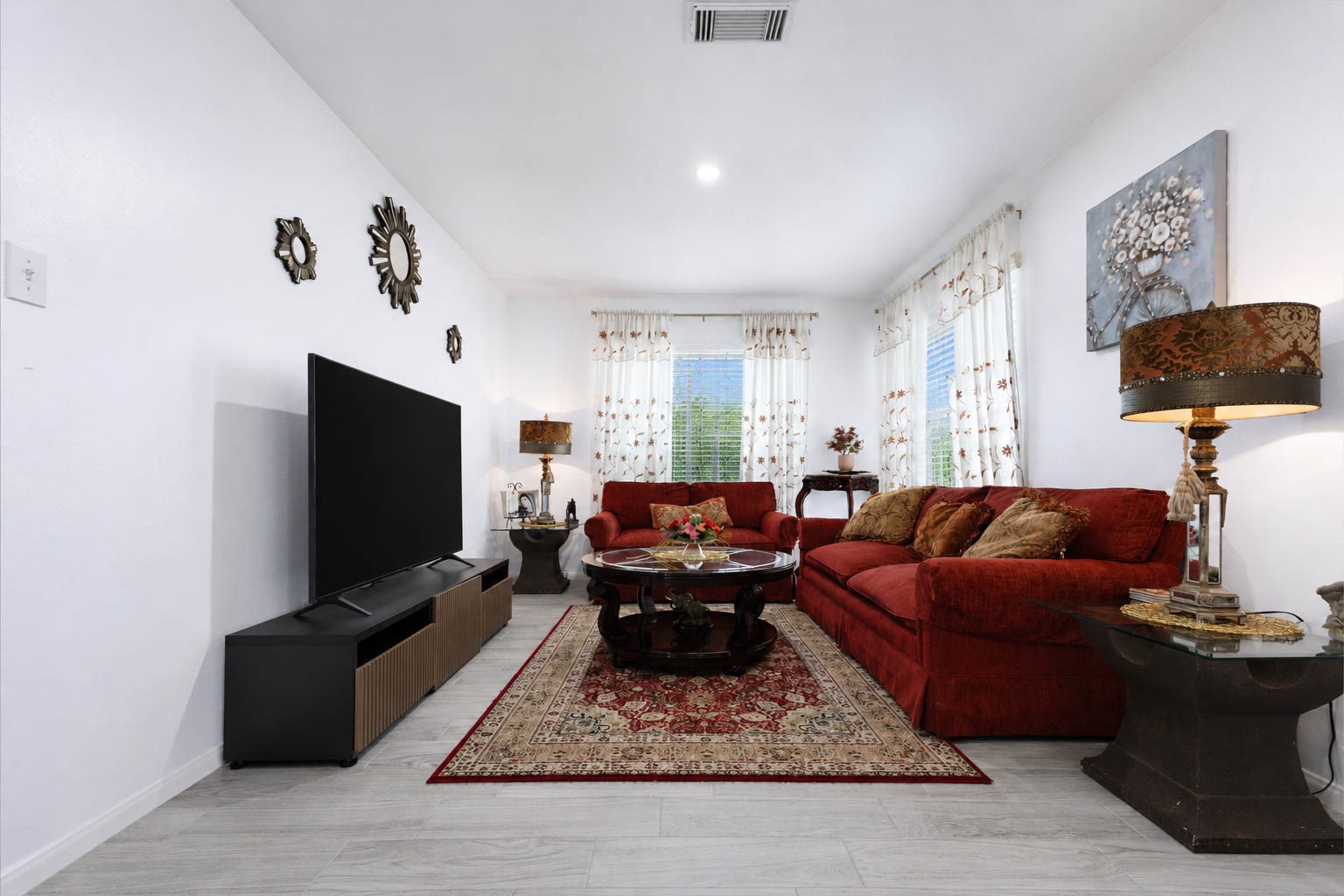 21003 Roxette Court Property Photo 4
