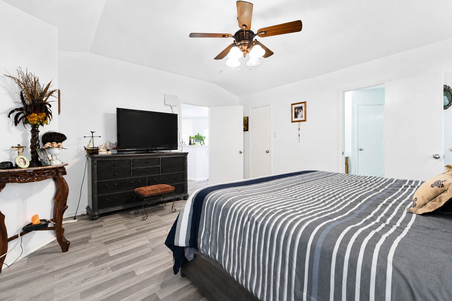 21003 Roxette Court Property Photo 15