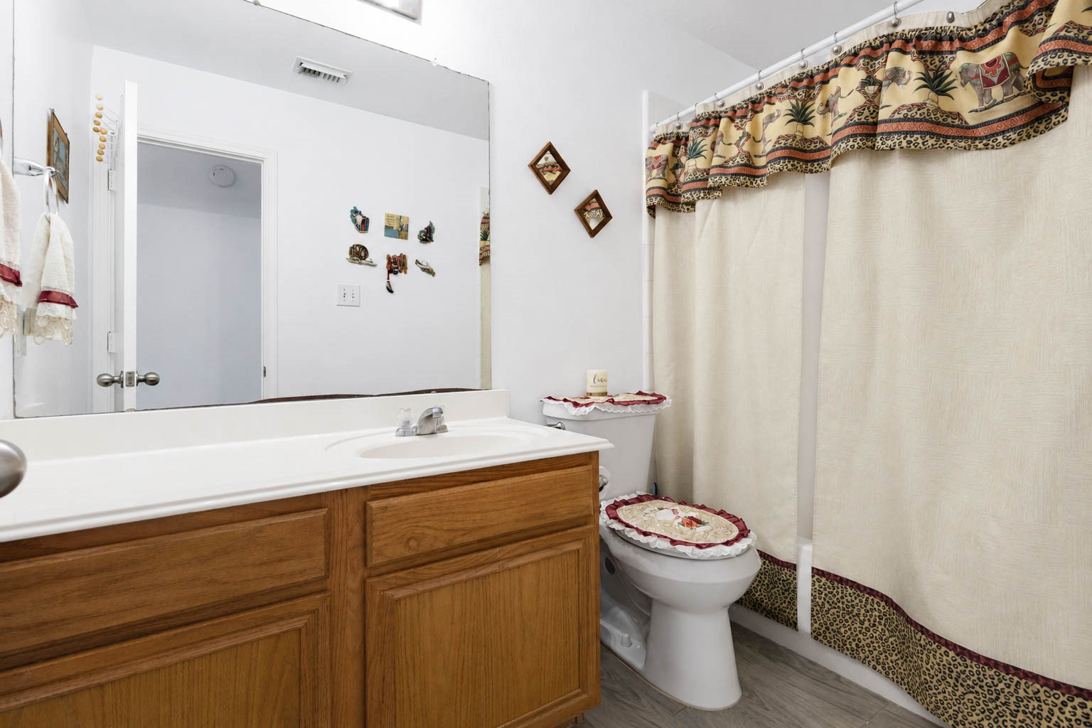 21003 Roxette Court Property Photo 22