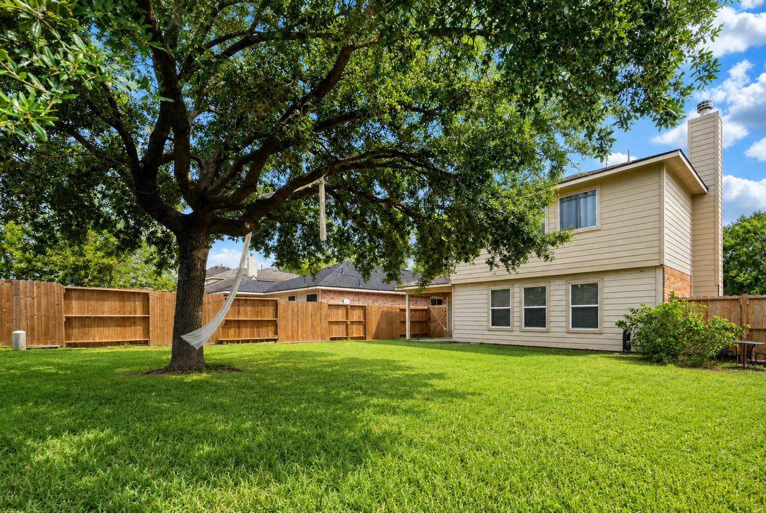 21003 Roxette Court Property Photo 29