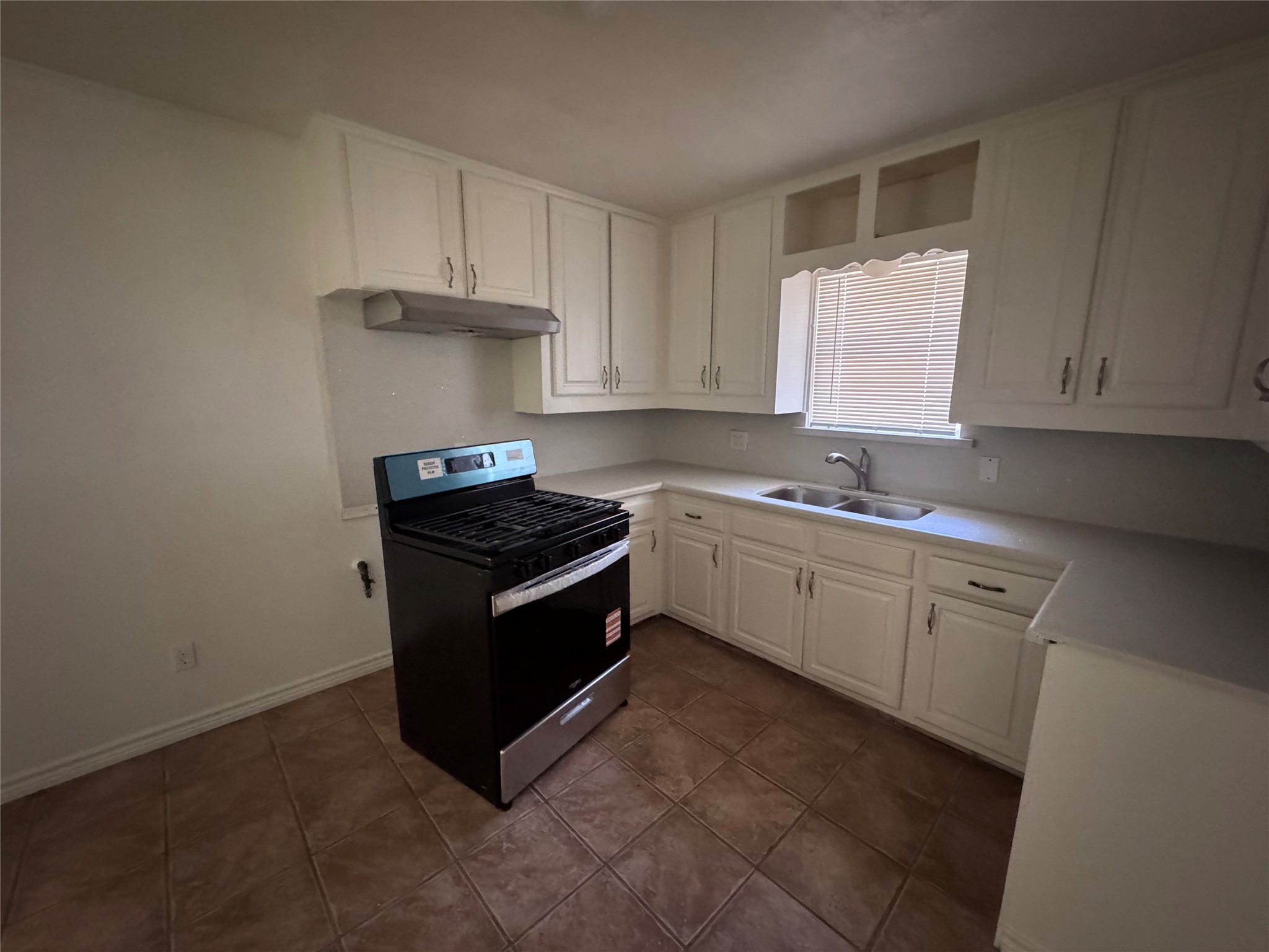 290 Clemmons Street Property Photo 6