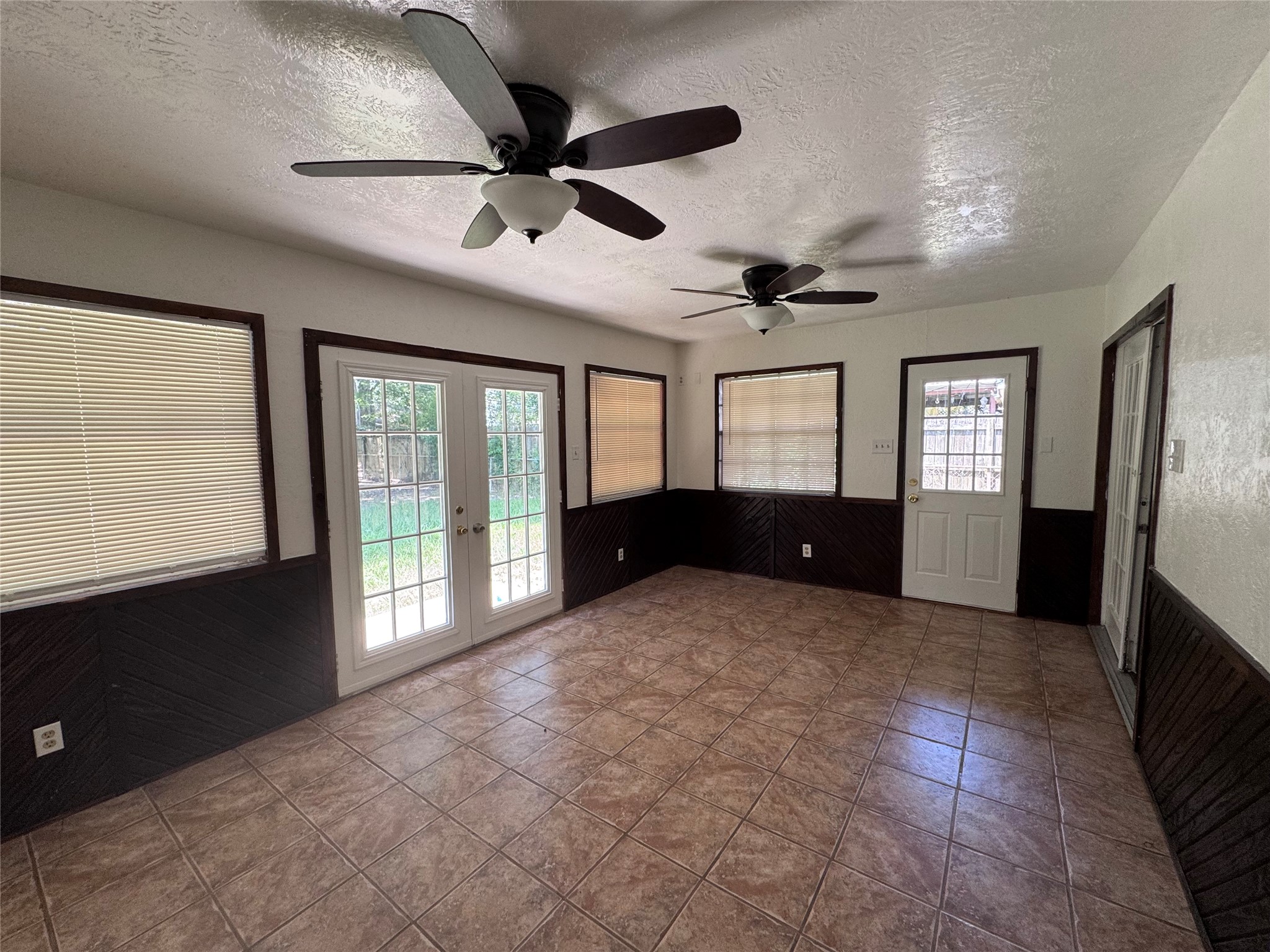 290 Clemmons Street Property Photo 7