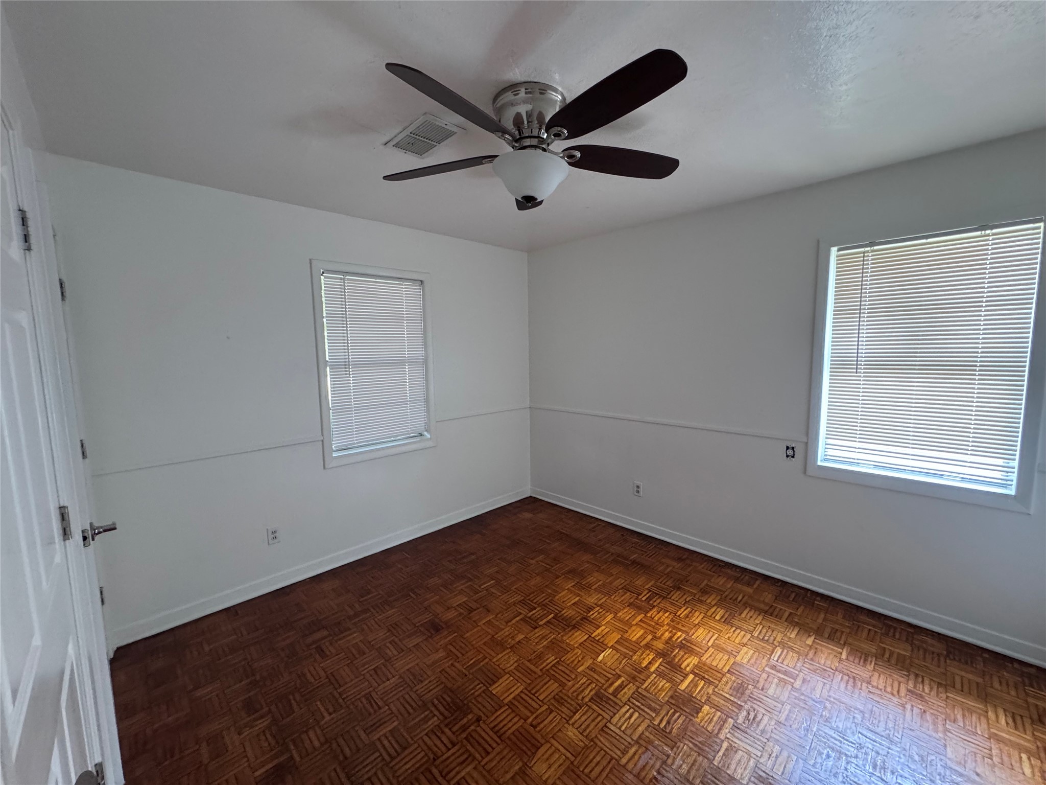 290 Clemmons Street Property Photo 11