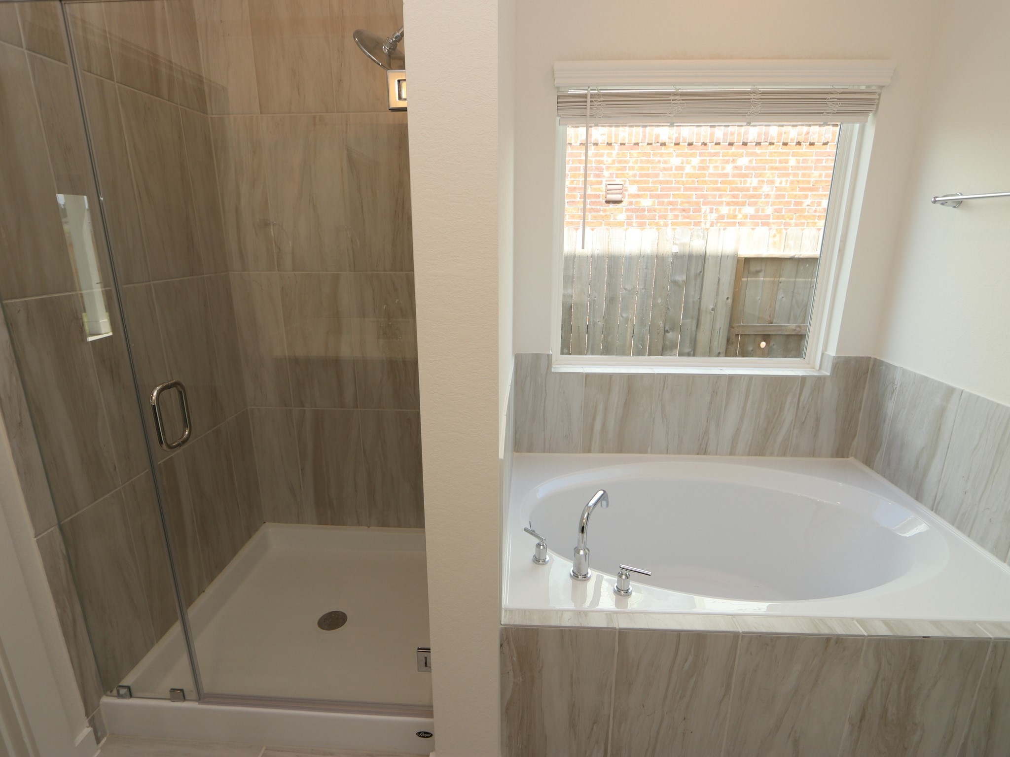 22435 Birchfield Grove Lane Property Photo 4