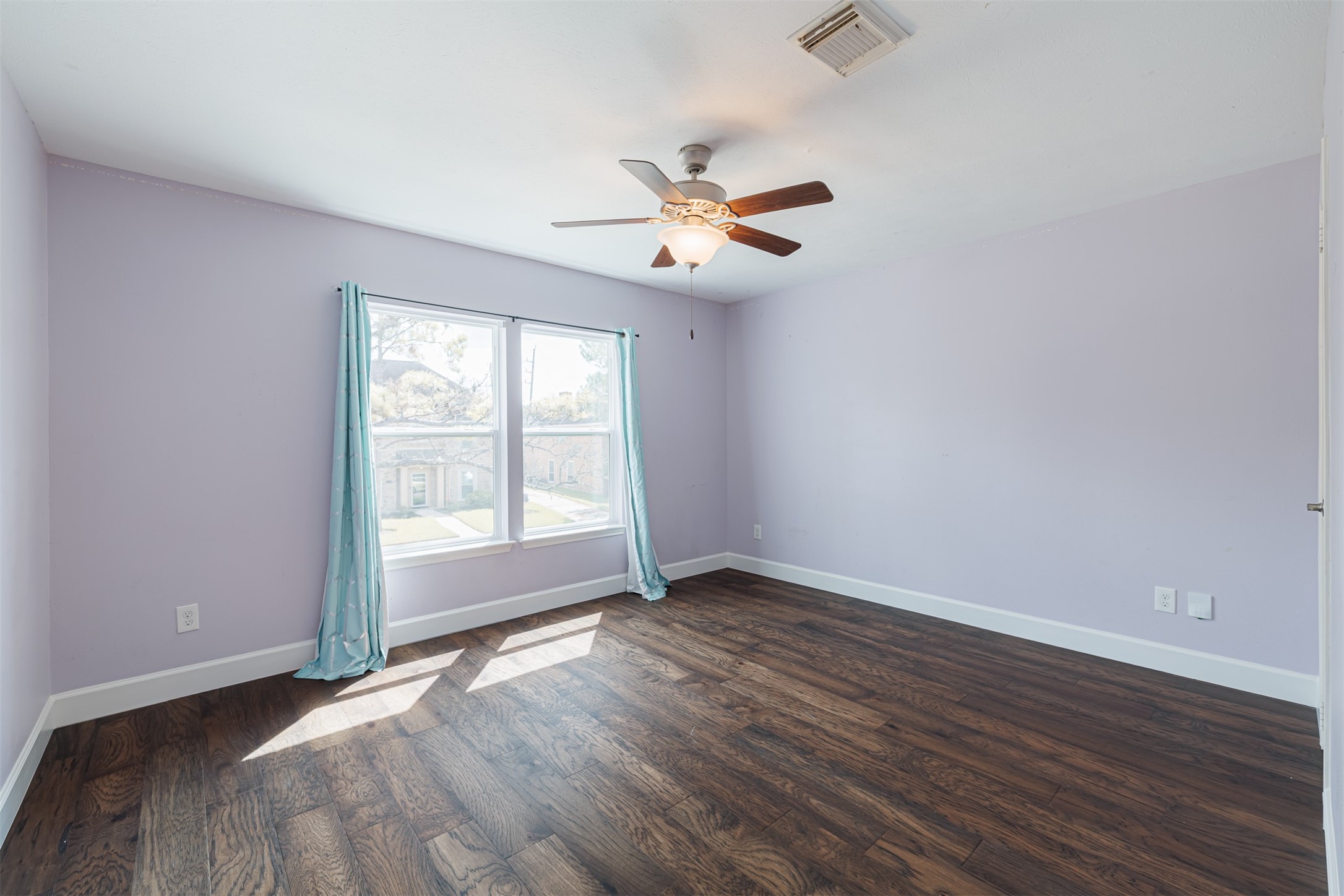 2822 Manion Drive Property Photo 21