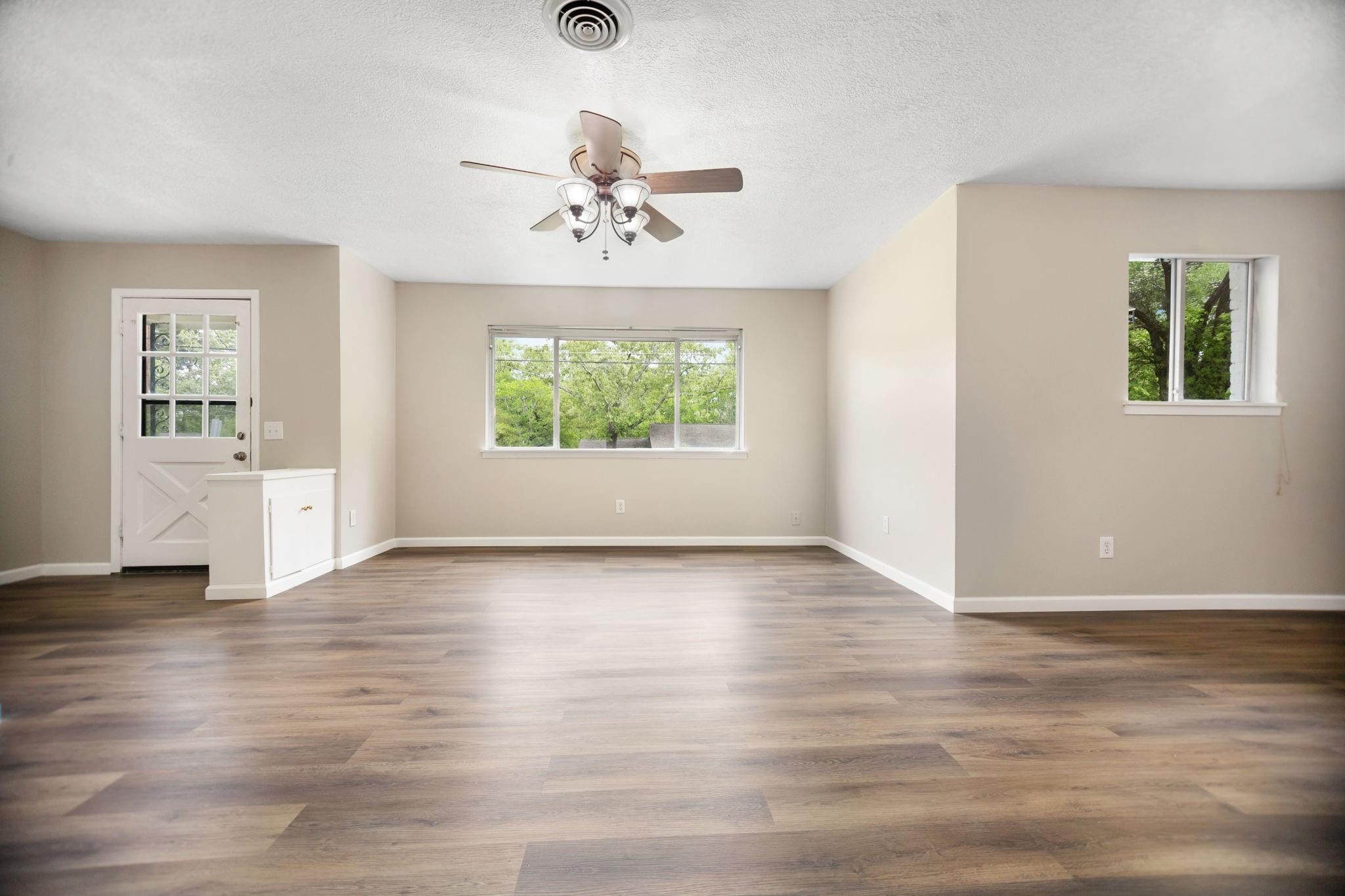 1105 Johnson Avenue Property Photo 3