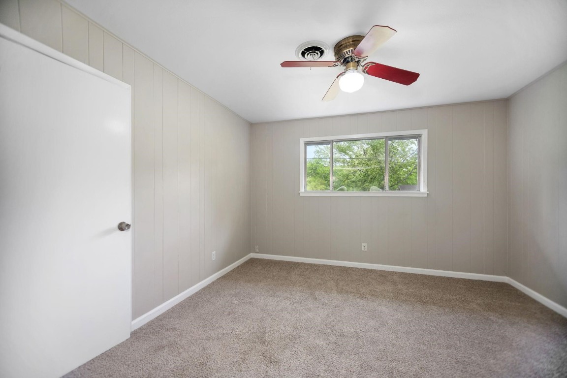 1105 Johnson Avenue Property Photo 14