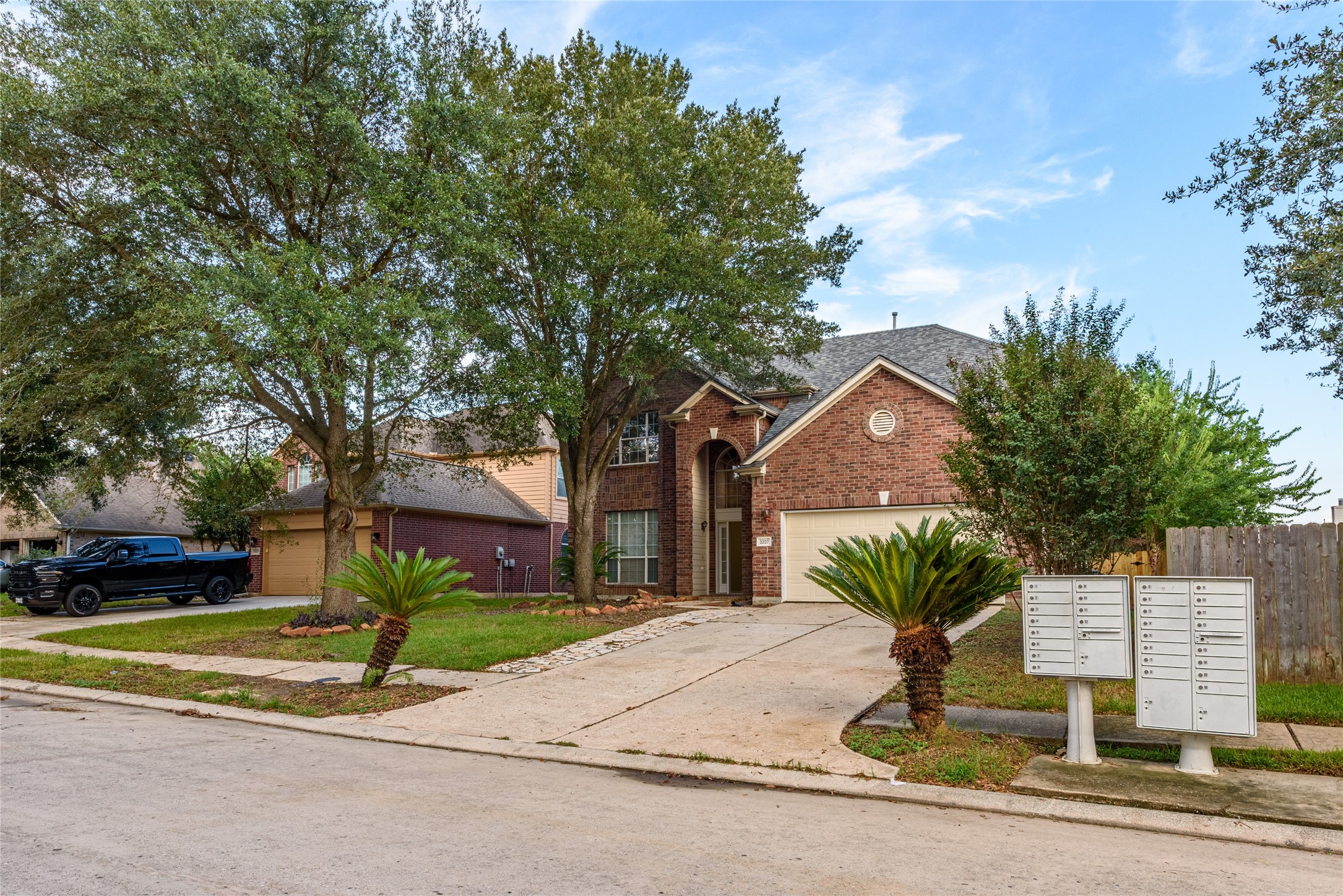3227 Nickwill Way Property Photo 2