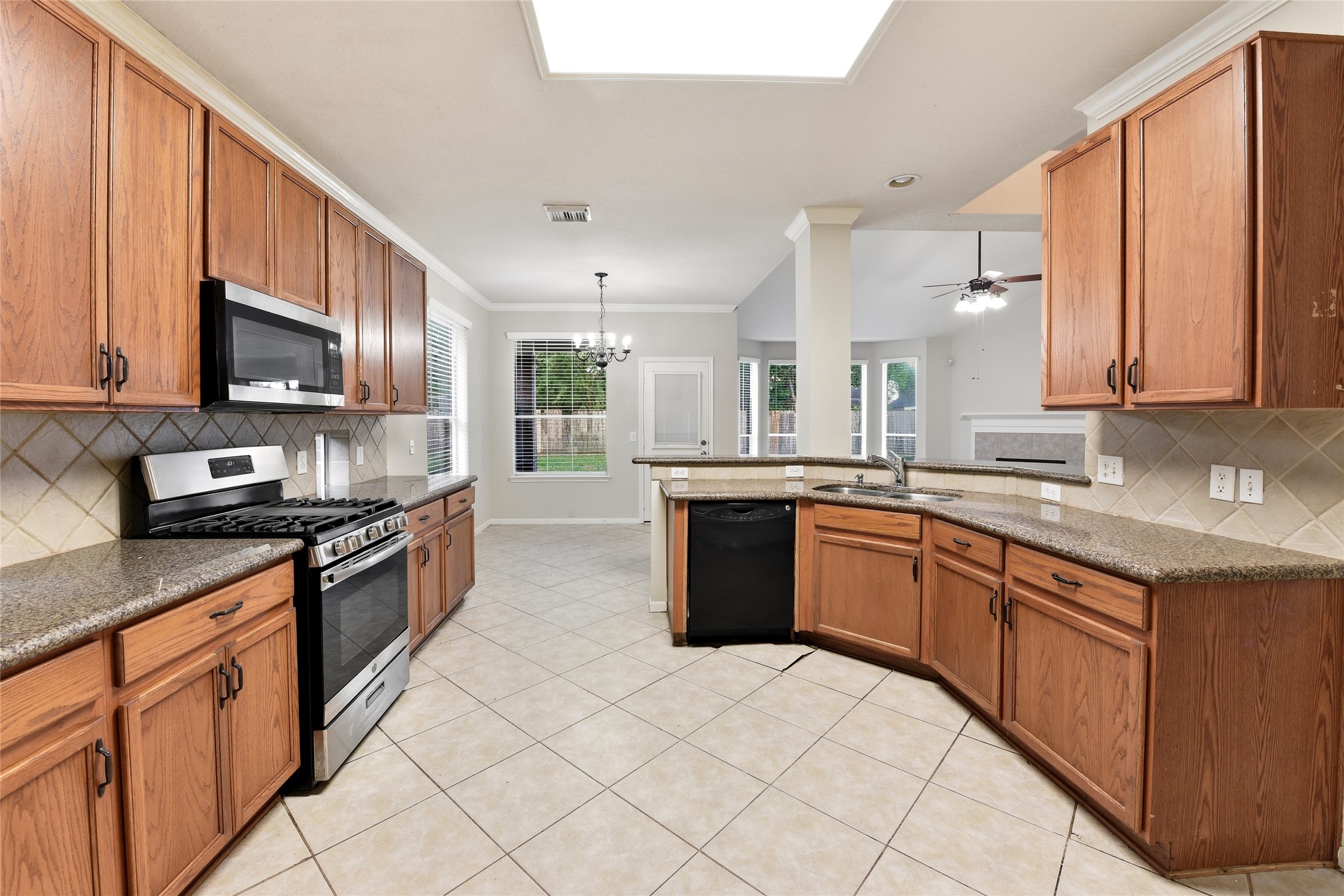 3227 Nickwill Way Property Photo 21