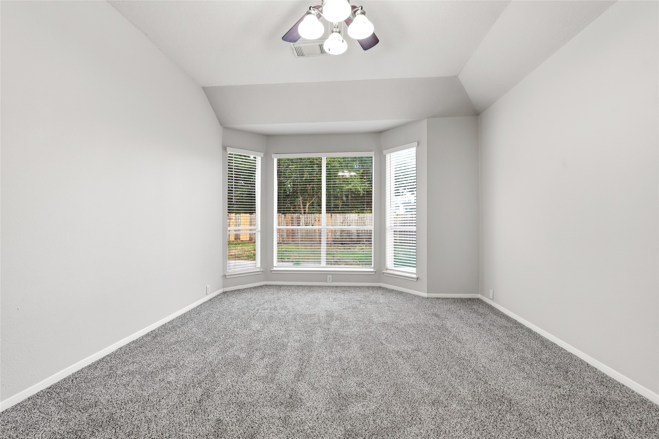 3227 Nickwill Way Property Photo 24