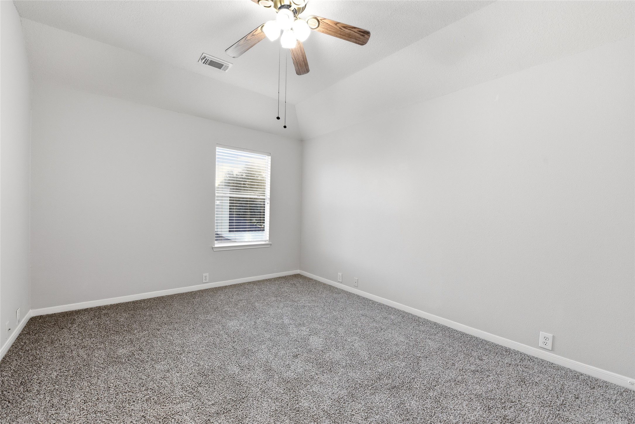 3227 Nickwill Way Property Photo 31