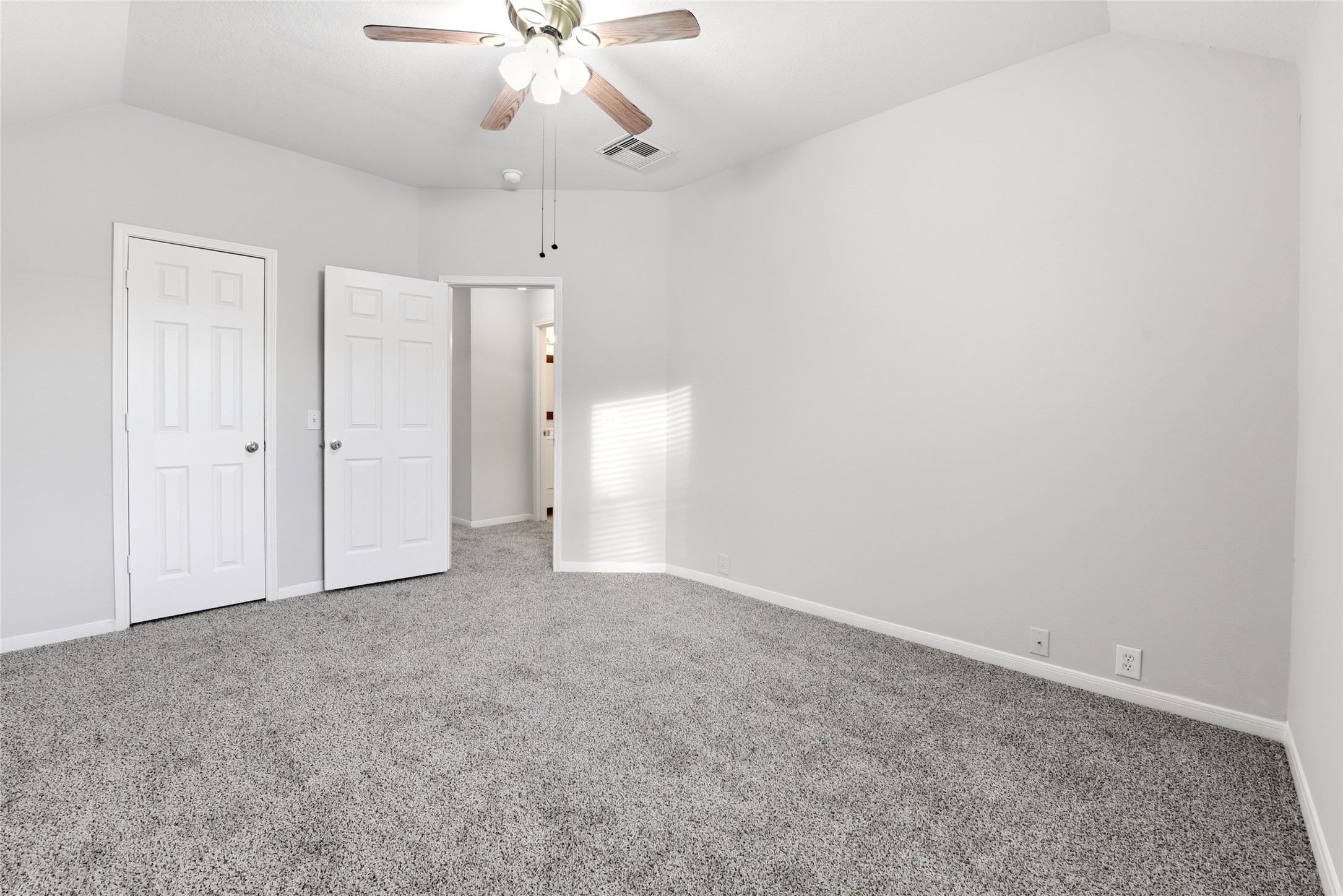 3227 Nickwill Way Property Photo 32
