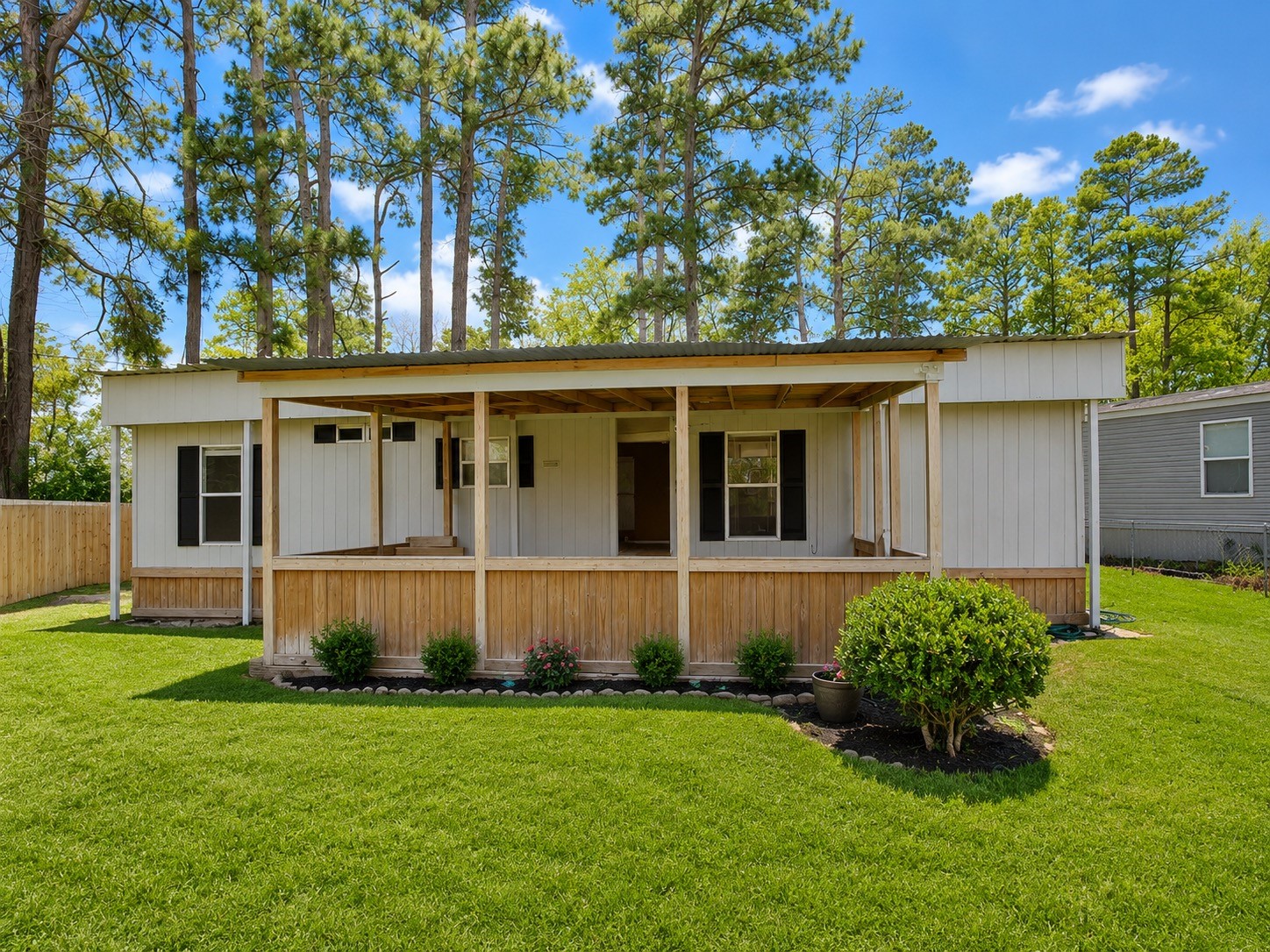 1508 Darden Drive Property Photo 3