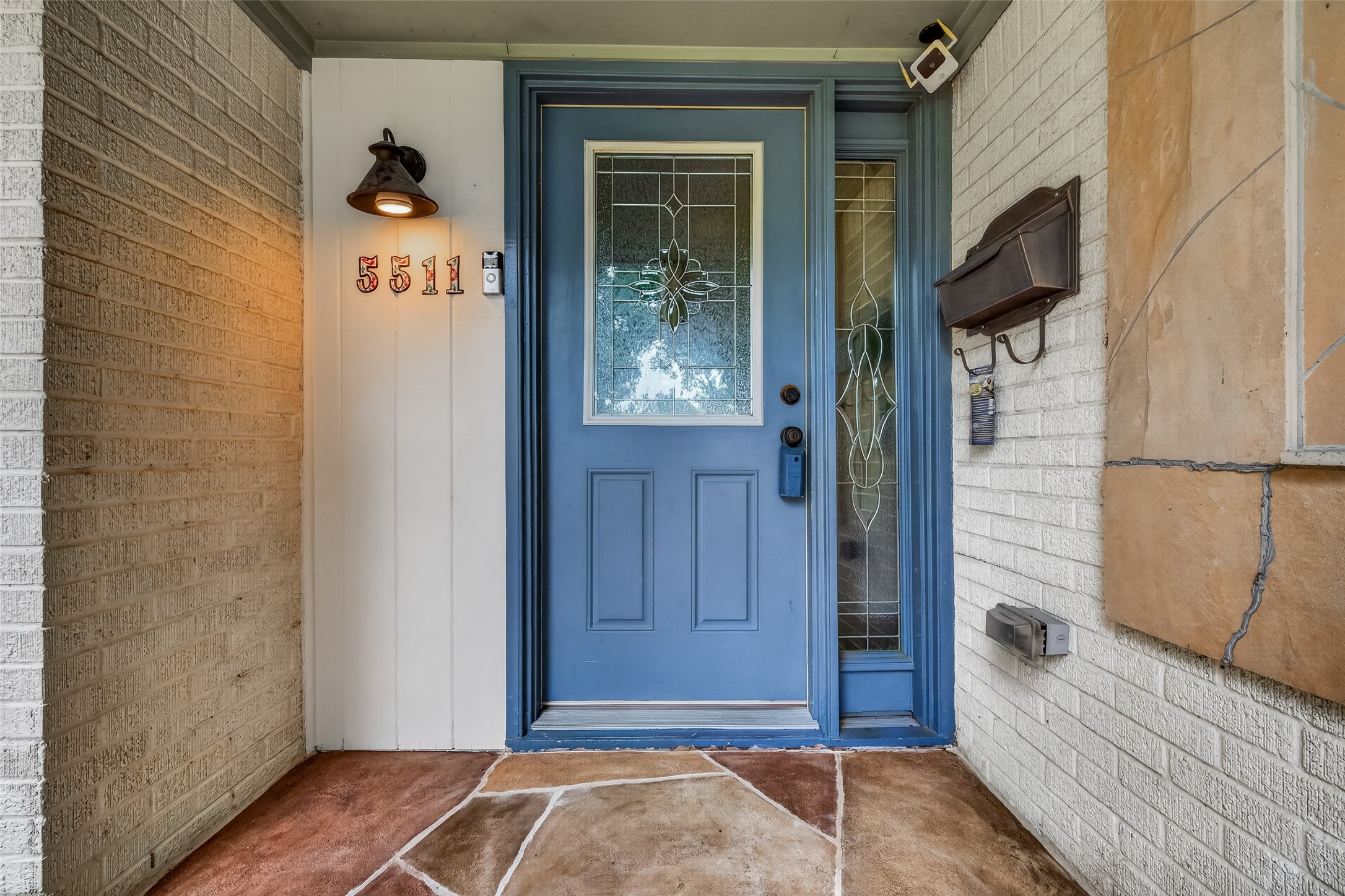 5511 Lymbar Drive Property Photo 2