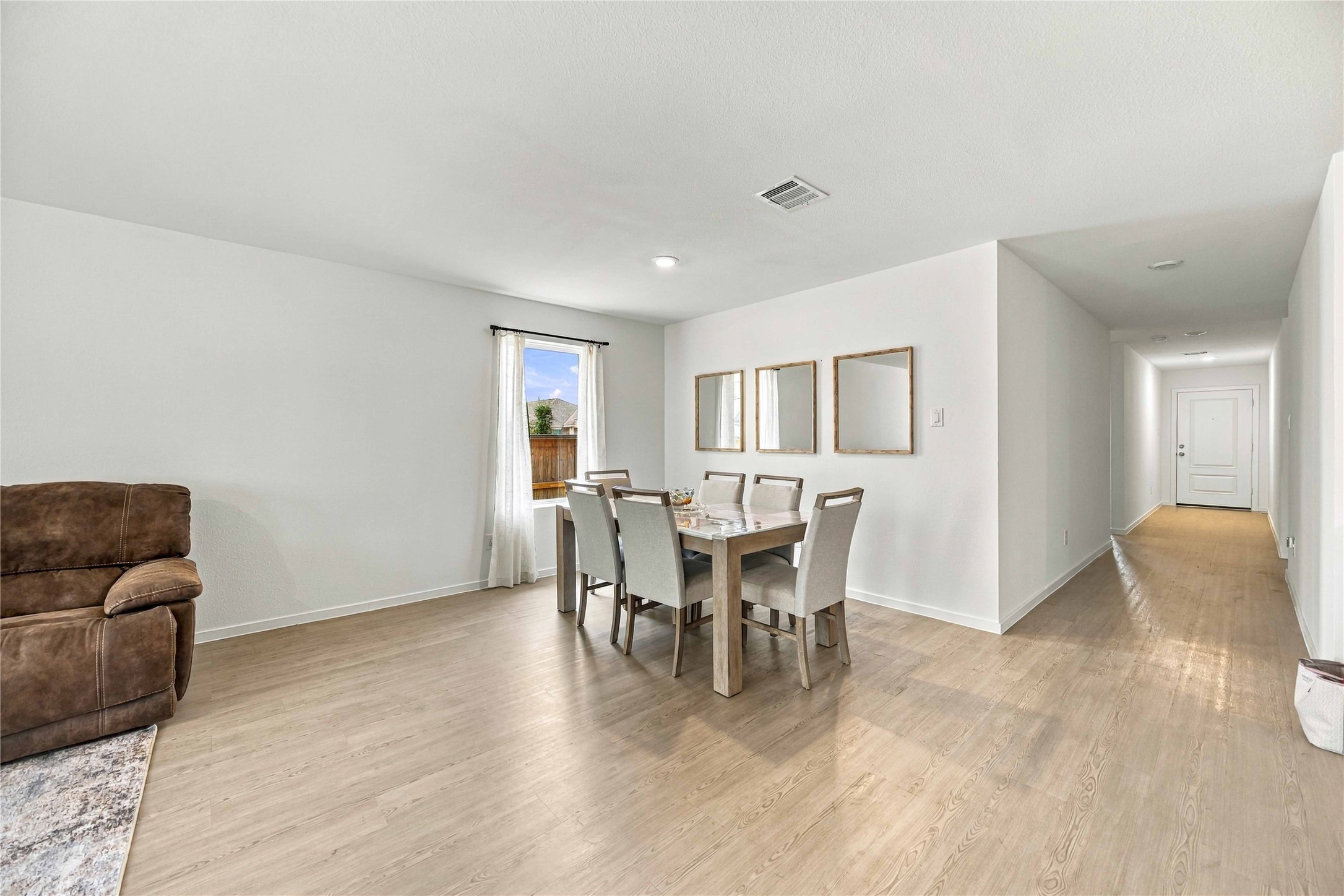 3415 Aspen Stream Drive Property Photo 7