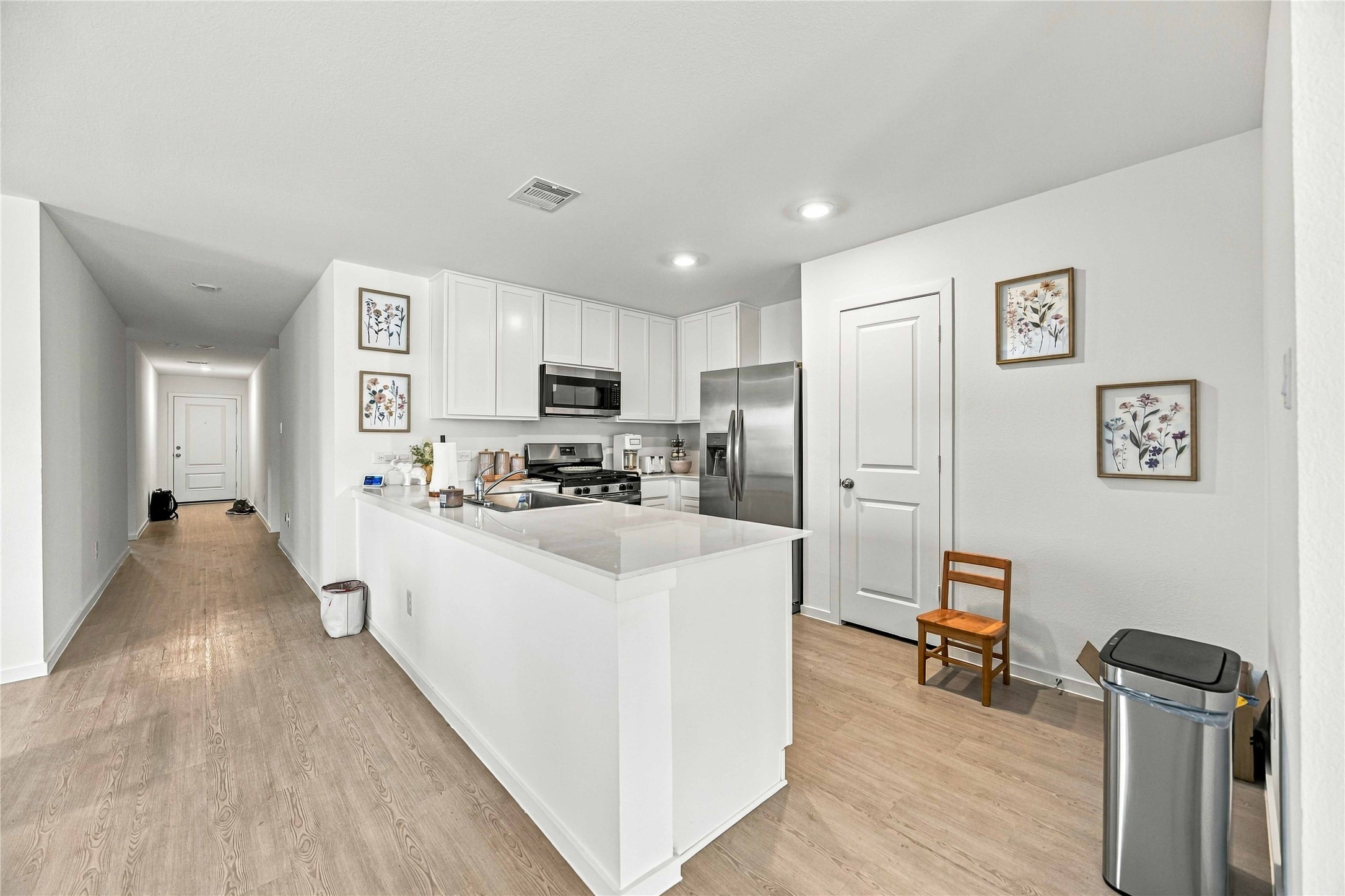 3415 Aspen Stream Drive Property Photo 8