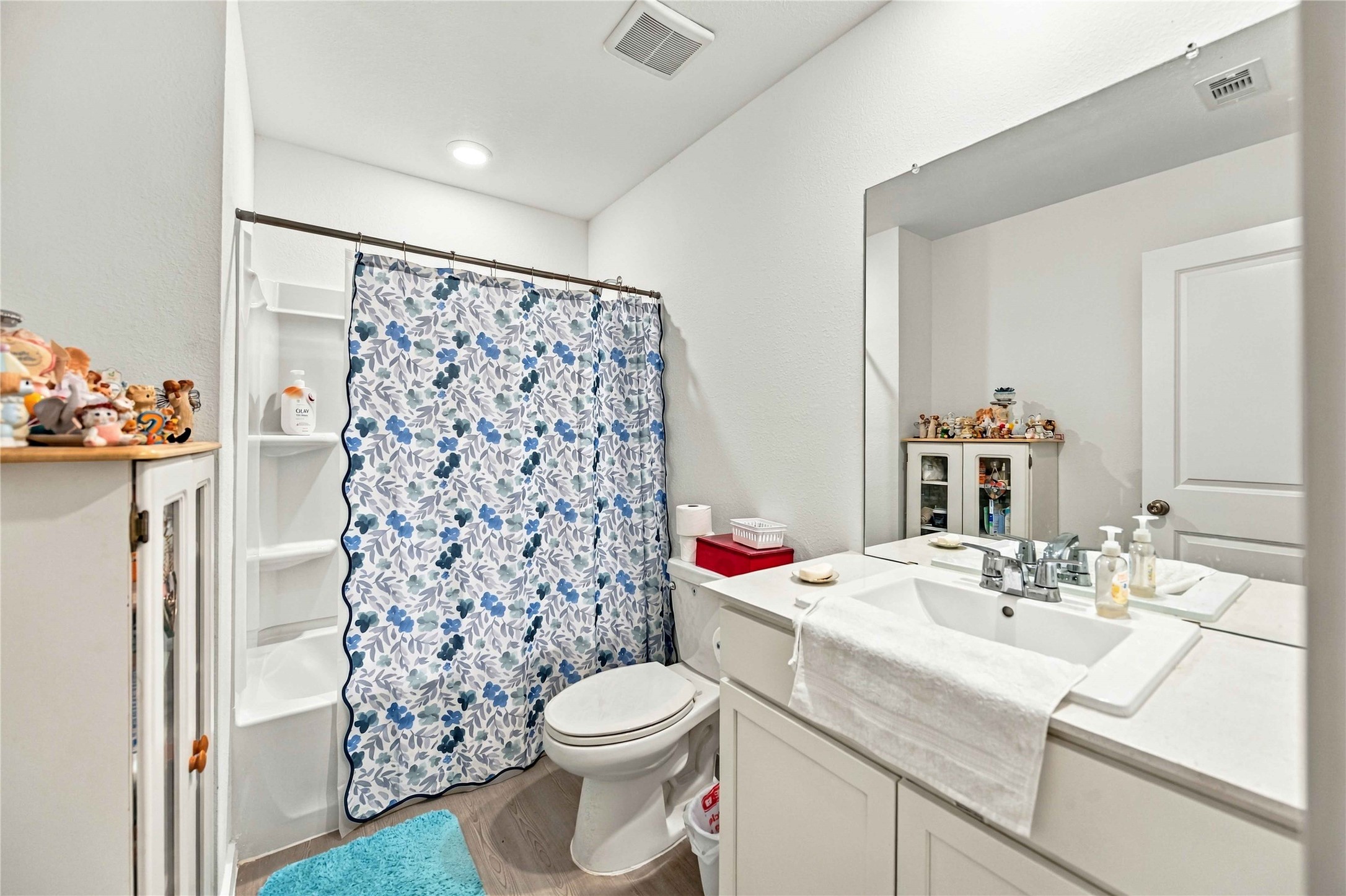 3415 Aspen Stream Drive Property Photo 11