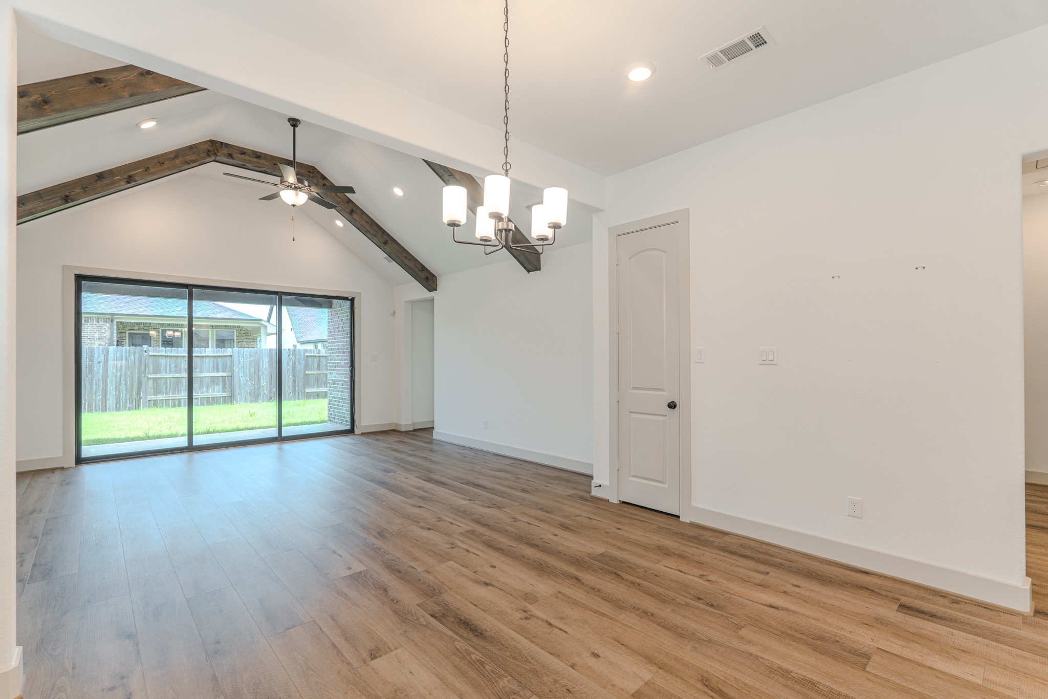 9322 Galloway Woods Trail Property Photo 13