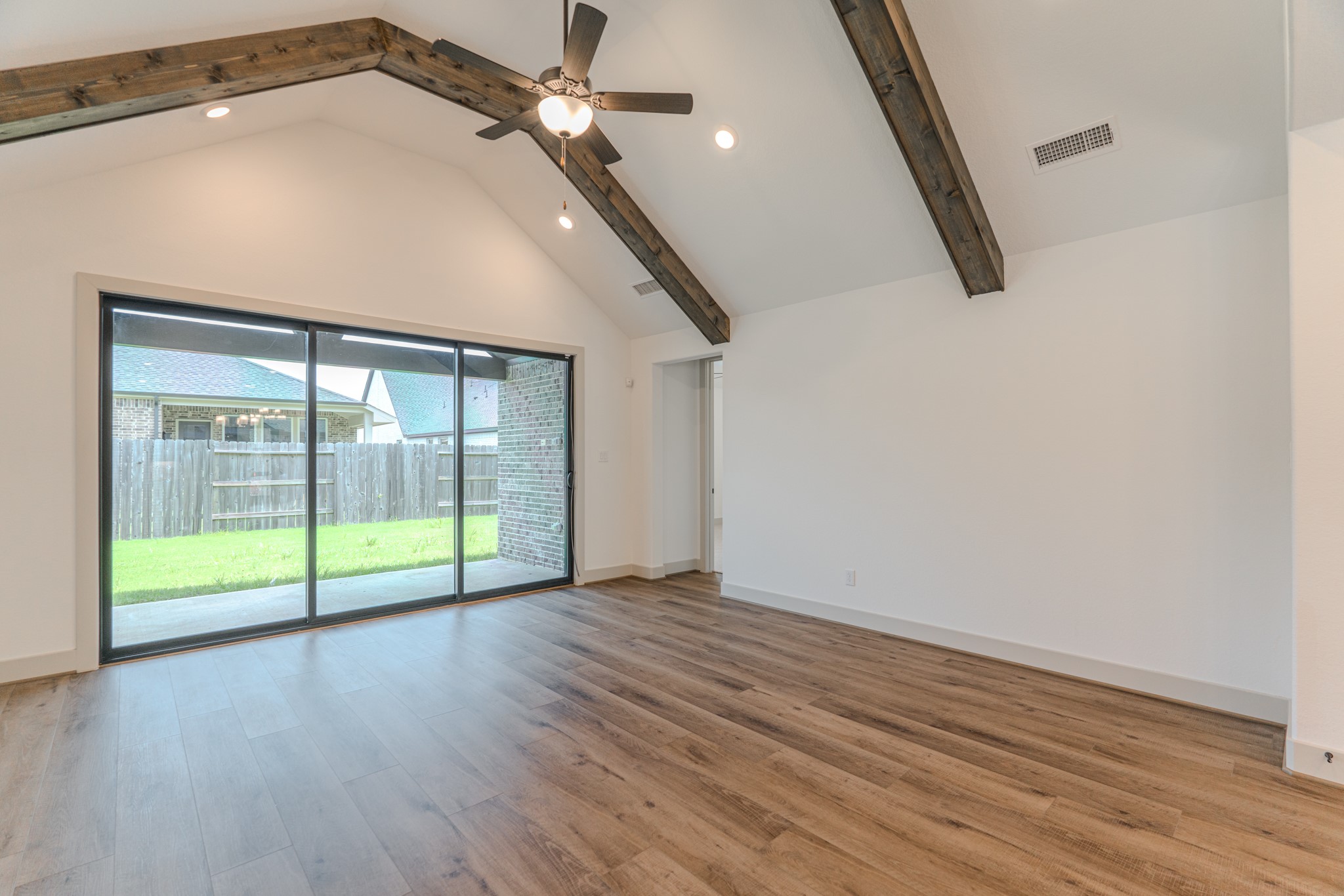 9322 Galloway Woods Trail Property Photo 18