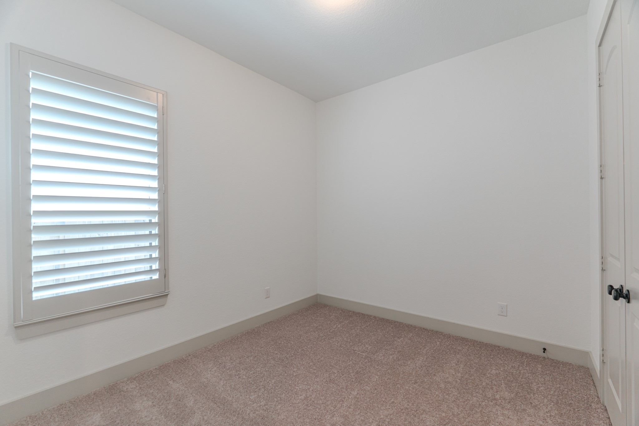 9322 Galloway Woods Trail Property Photo 31