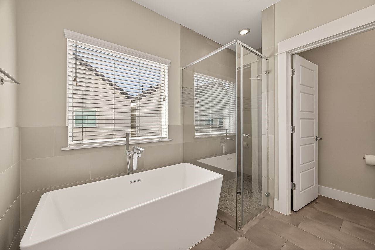 2010 Saint Charles Street Property Photo 40