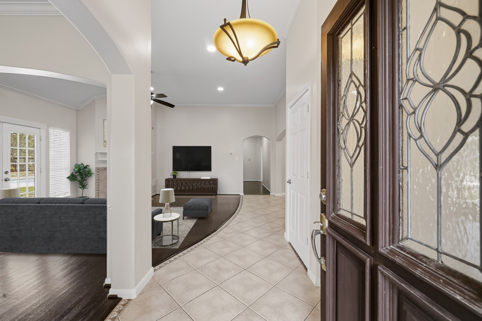 2611 Oxhill Court Property Photo 4