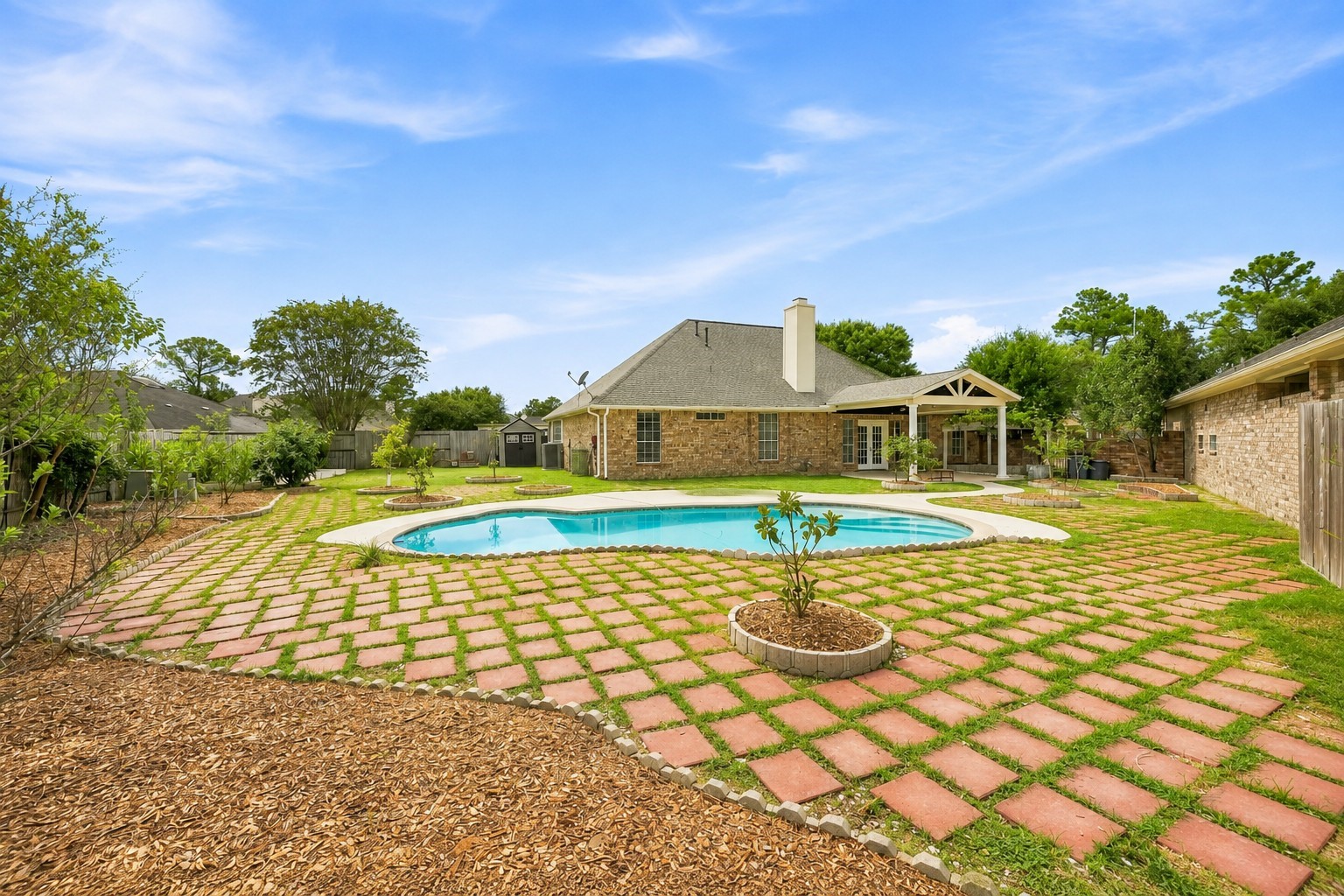 2611 Oxhill Court Property Photo 18